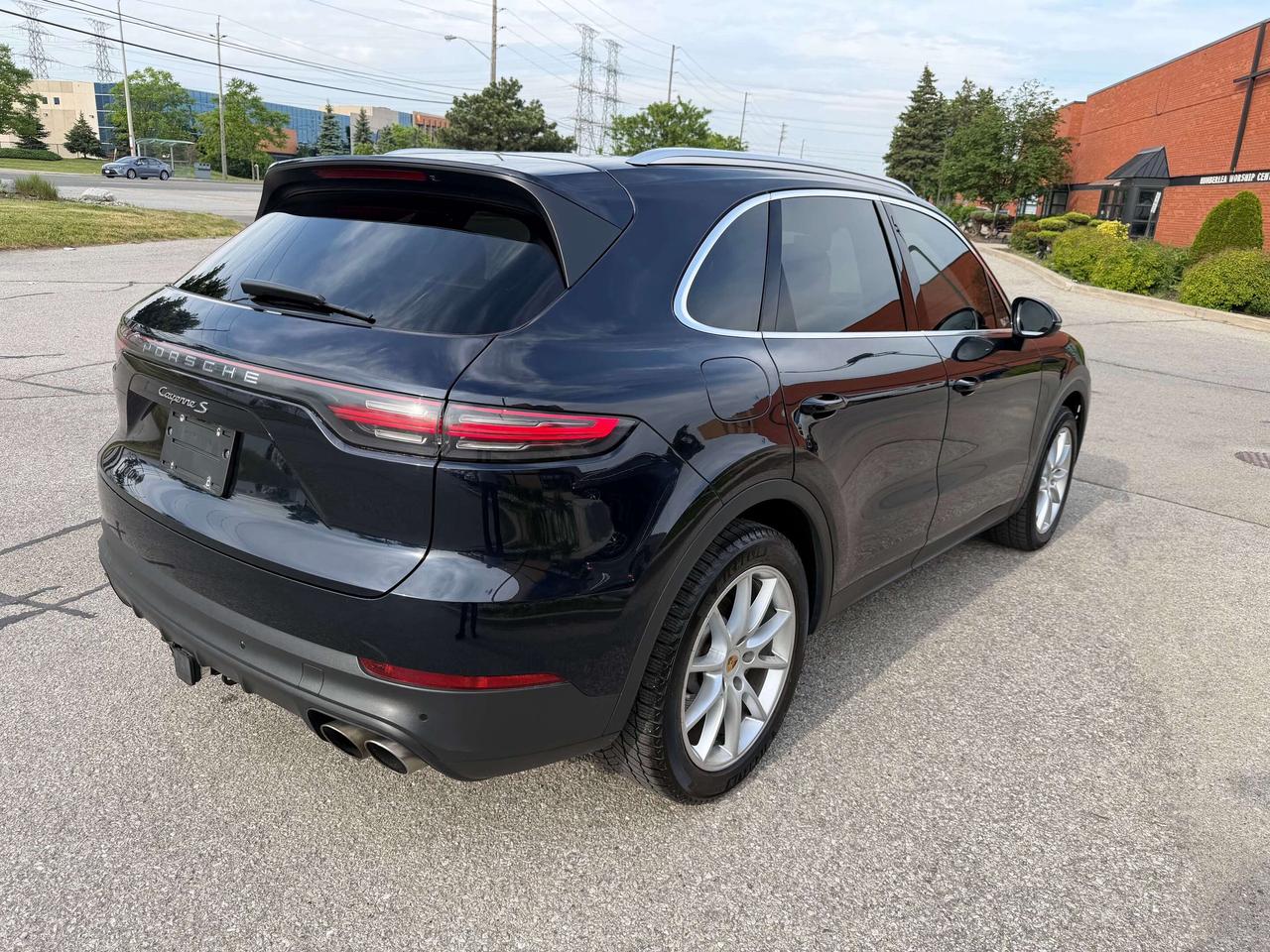 2019 Porsche Cayenne S Heads Up 360 Camera Soft Close LED matrix Photo