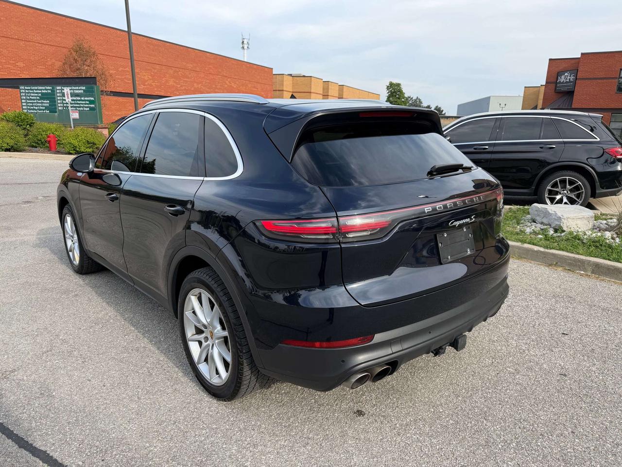 2019 Porsche Cayenne S Heads Up 360 Camera Soft Close LED matrix Photo