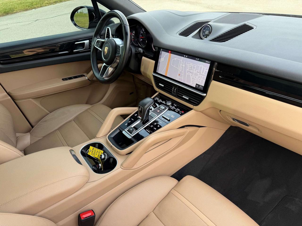 2019 Porsche Cayenne S Heads Up 360 Camera Soft Close LED matrix Photo