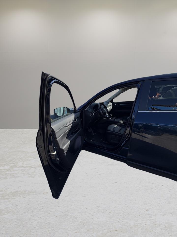 2025 Mazda CX-5  Photo