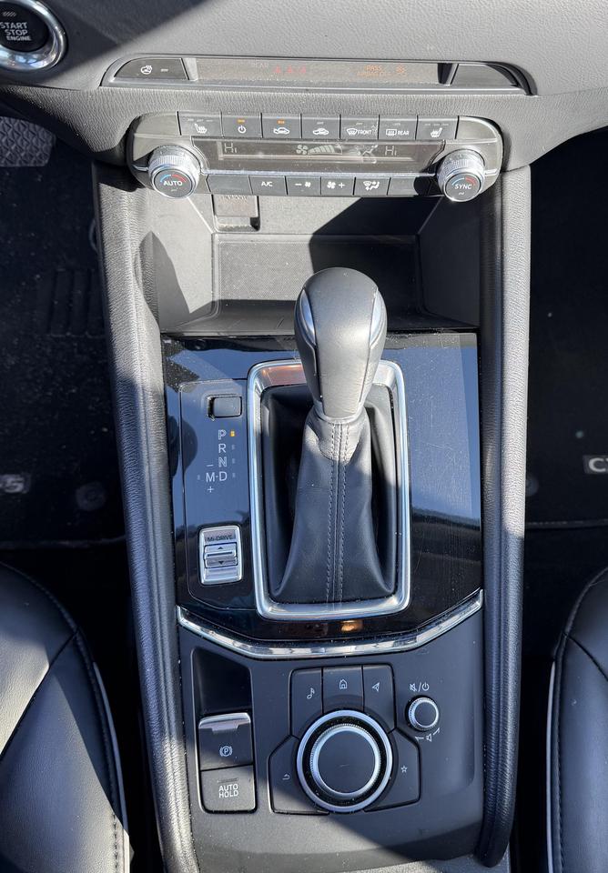 2025 Mazda CX-5  Photo