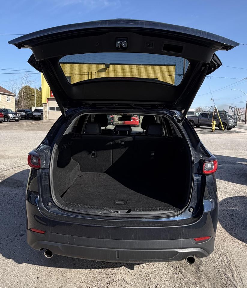 2025 Mazda CX-5  Photo