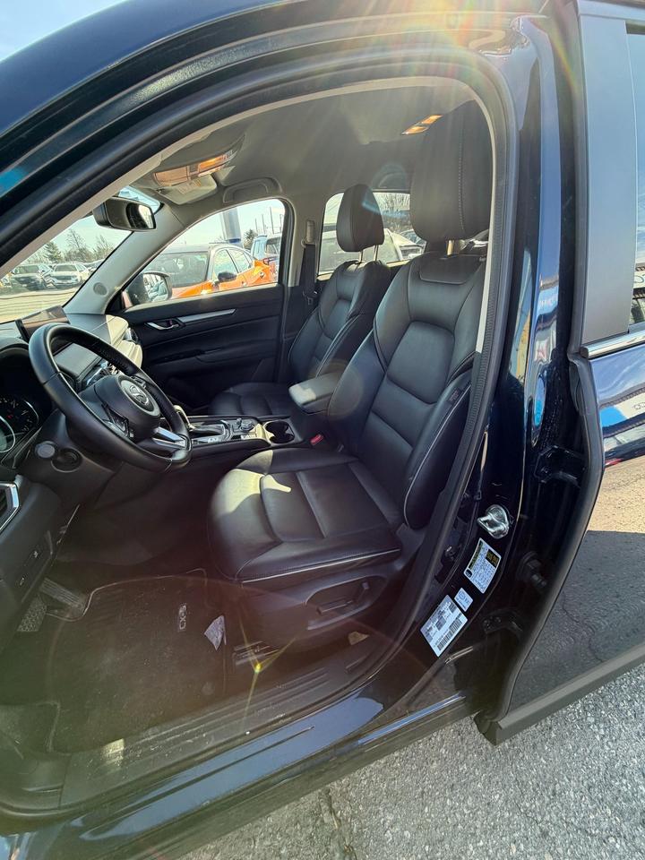 2025 Mazda CX-5  Photo