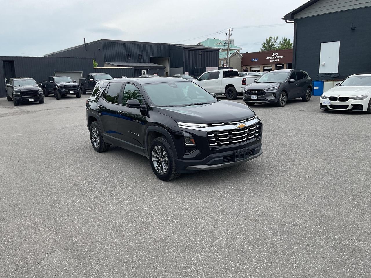 2025 Chevrolet Equinox LT 4dr All-Wheel Drive Photo