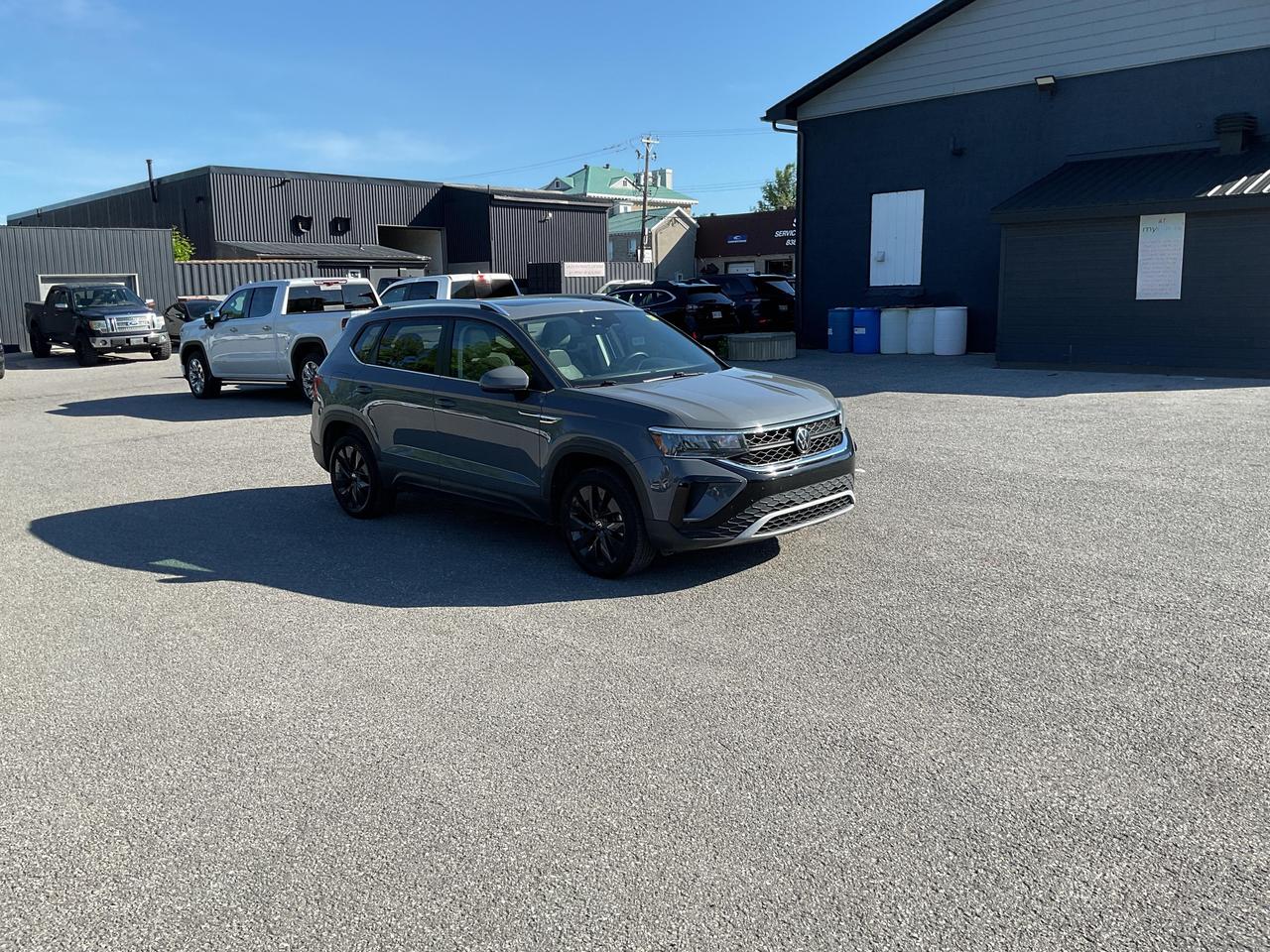 2024 Volkswagen Taos Comfortline 4dr Front-Wheel Drive Photo