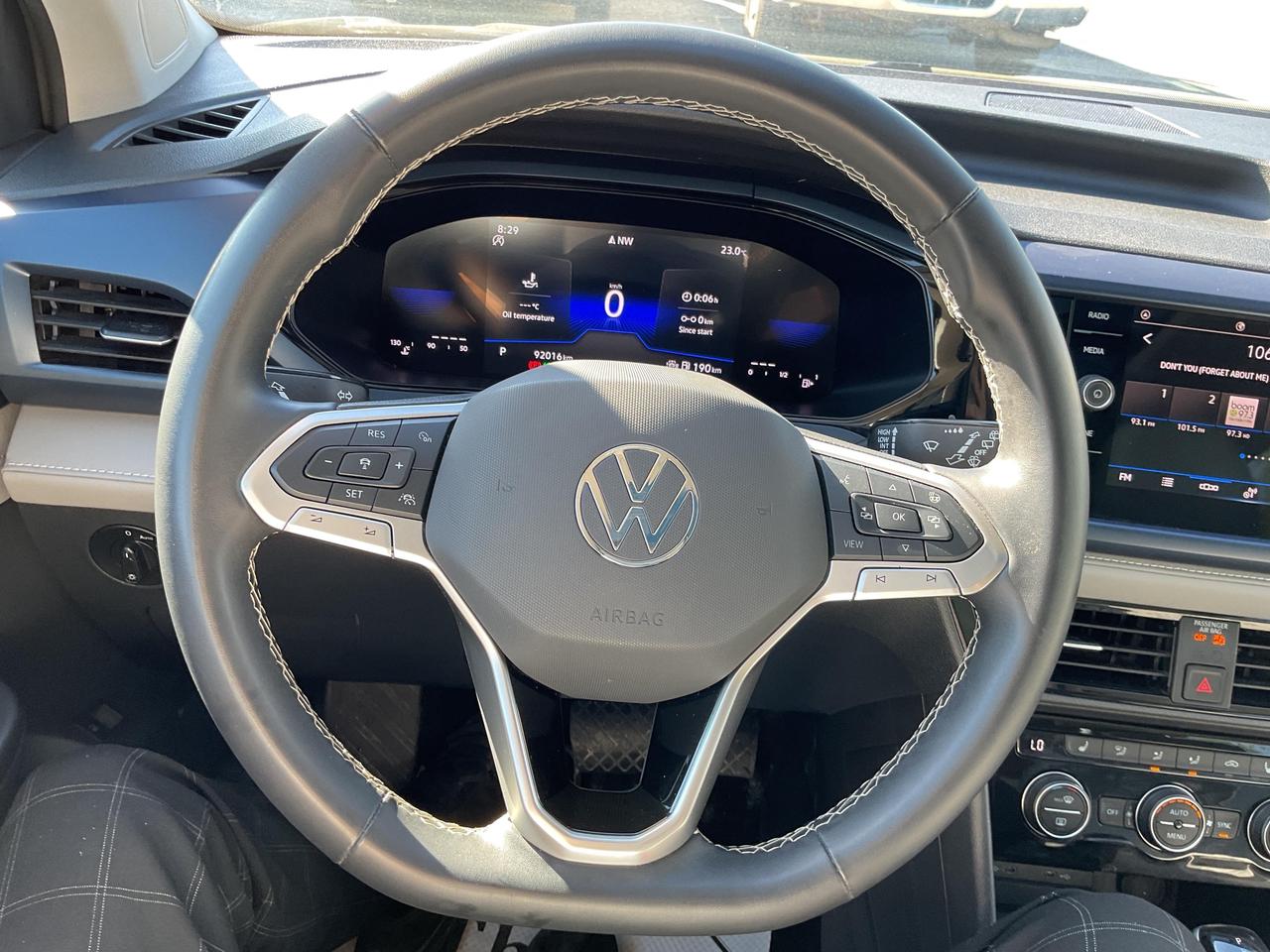 2024 Volkswagen Taos Comfortline 4dr Front-Wheel Drive Photo