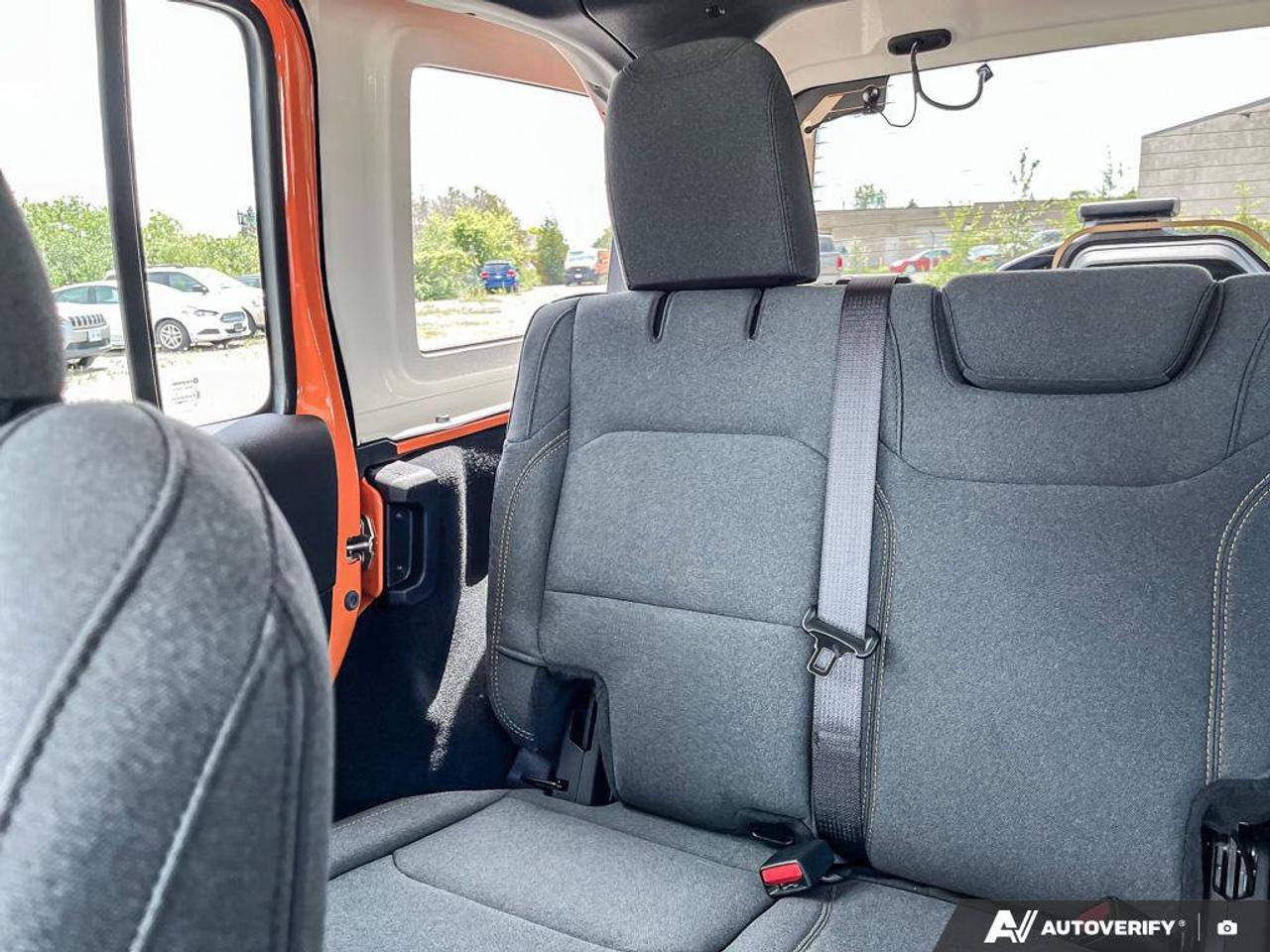 2025 Jeep Wrangler Sahara | Joose ! | Apple Car Play | Android Auto | Adaptive Cruise | Heated Steering Wheel | Photo