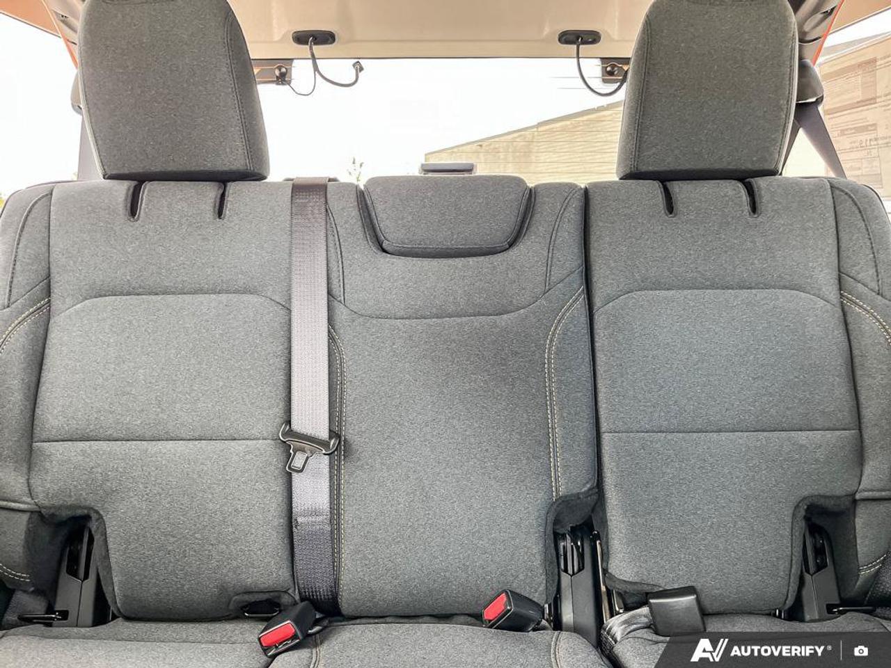 2025 Jeep Wrangler Sahara | Joose ! | Apple Car Play | Android Auto | Adaptive Cruise | Heated Steering Wheel | Photo