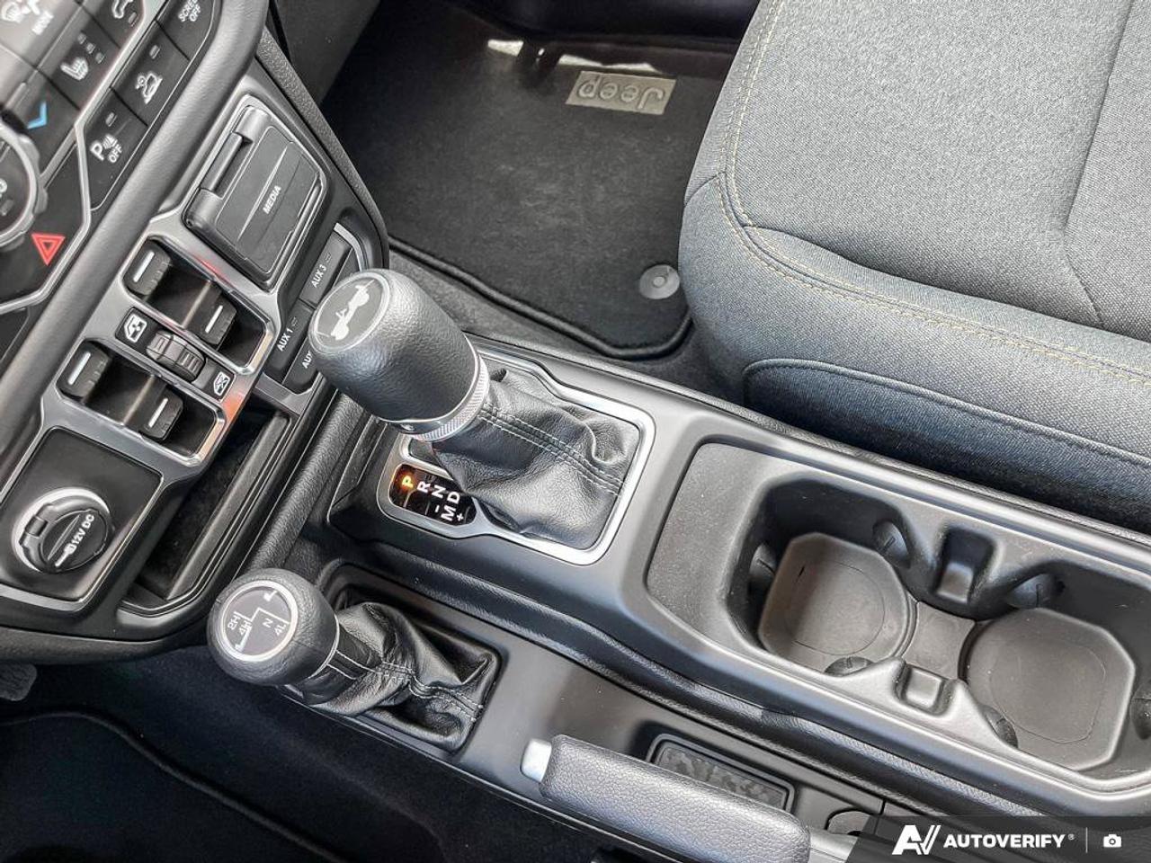 2025 Jeep Wrangler Sahara | Joose ! | Apple Car Play | Android Auto | Adaptive Cruise | Heated Steering Wheel | Photo