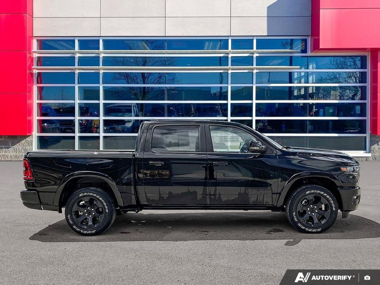 2025 RAM 1500 Big Horn Photo