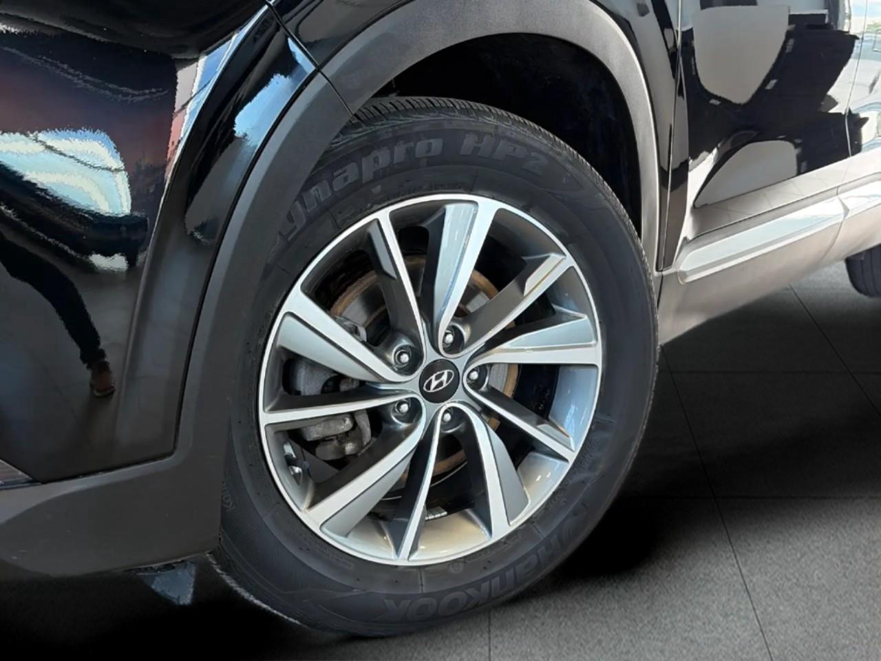 2020 Hyundai Santa Fe Preferred 2.4 4dr All-Wheel Drive Photo