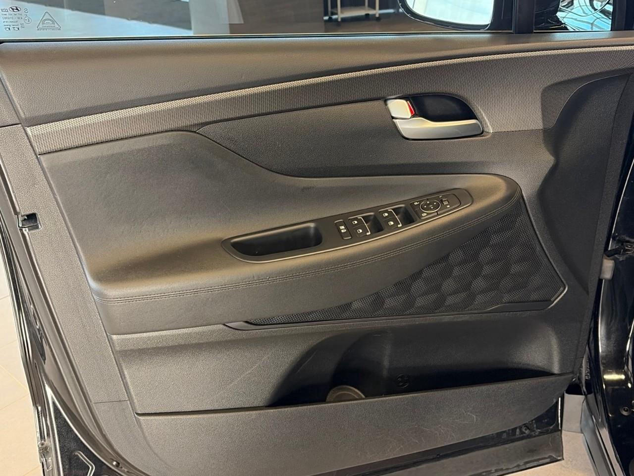 2020 Hyundai Santa Fe Preferred 2.4 4dr All-Wheel Drive Photo