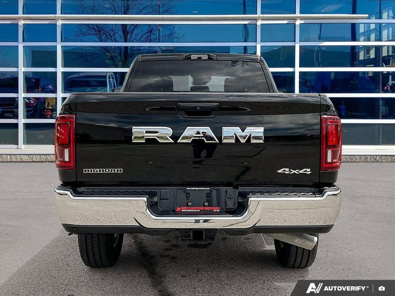 2025 RAM 2500 Big Horn Photo3