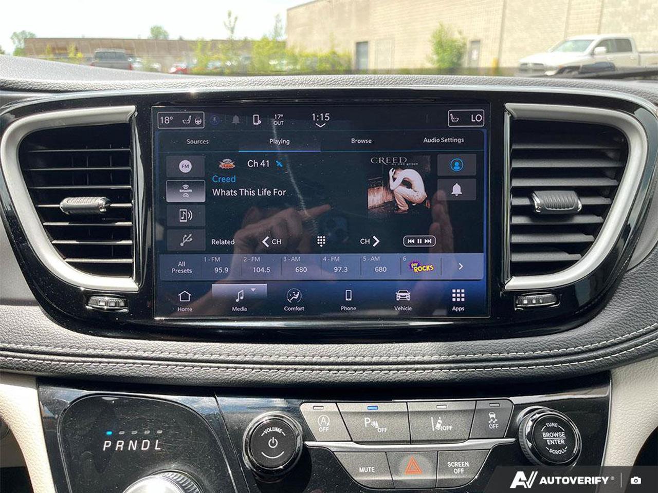 2024 Chrysler Pacifica Touring-L | V6 | Leather | Heated Seats & Steering Wheel | Adaptive Cruise | Blind-Spot | CarPlay | Photo