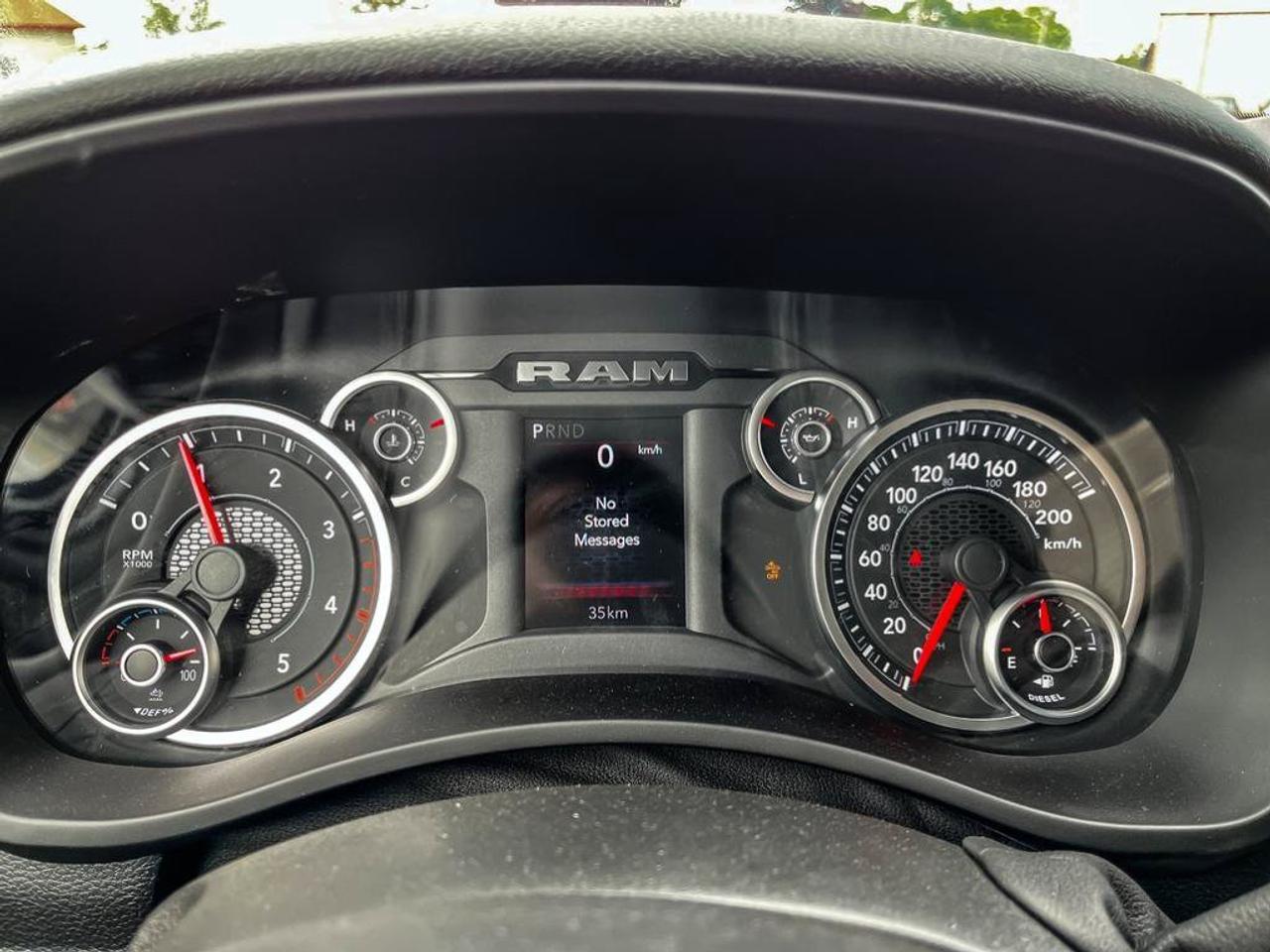 2025 RAM 2500 Big Horn | Save Over $20 000 OFF MSRP | ONLY 60 KMS | Great Value | Navigation | Tow Package | Photo