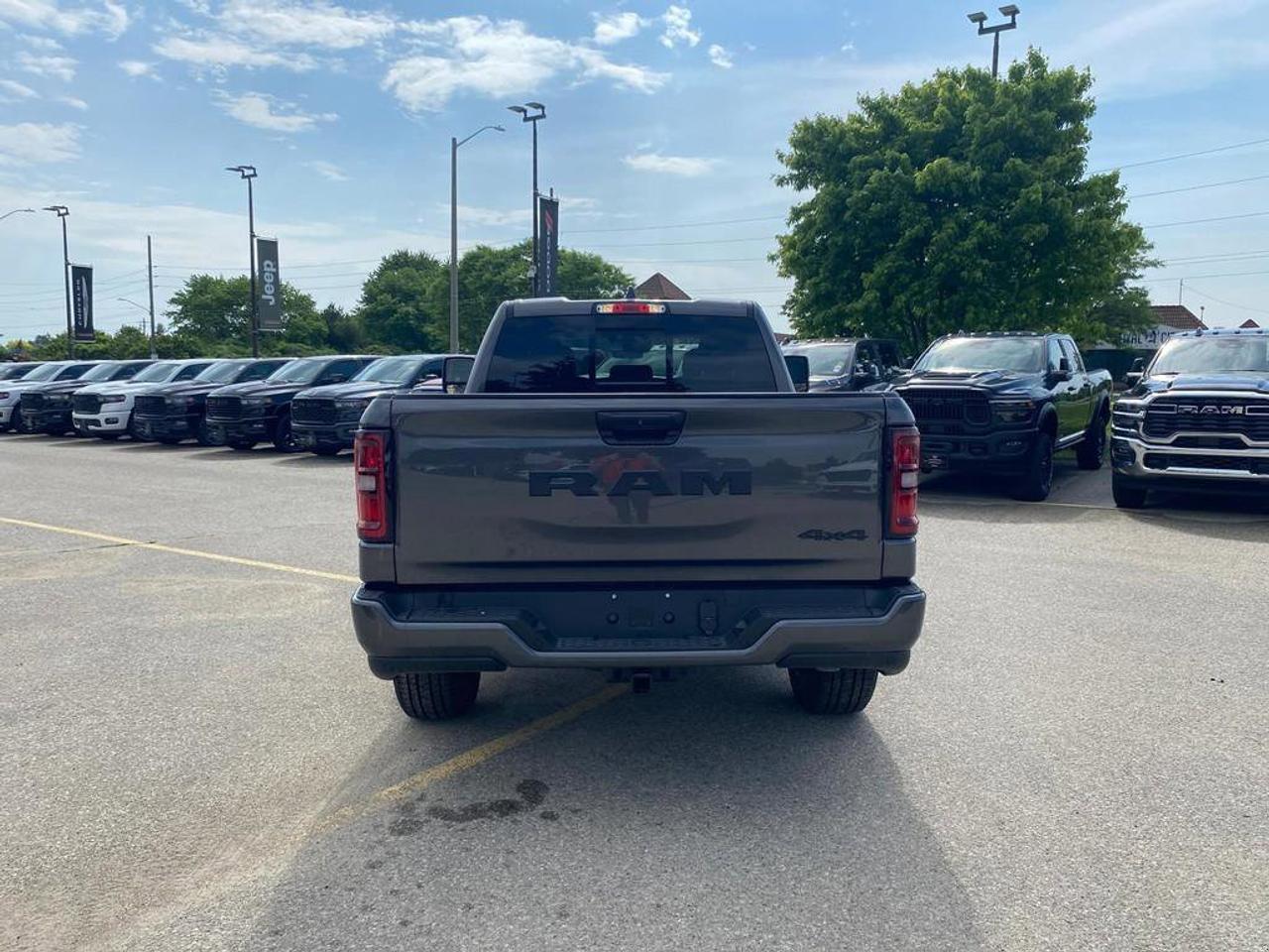 2025 RAM 1500 TRADESMAN Photo