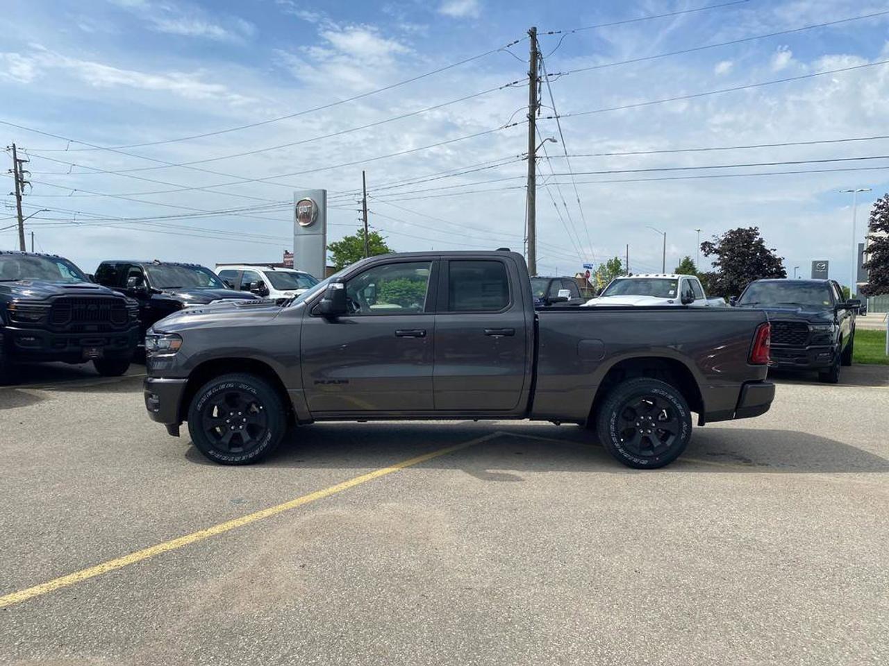 2025 RAM 1500 TRADESMAN Photo