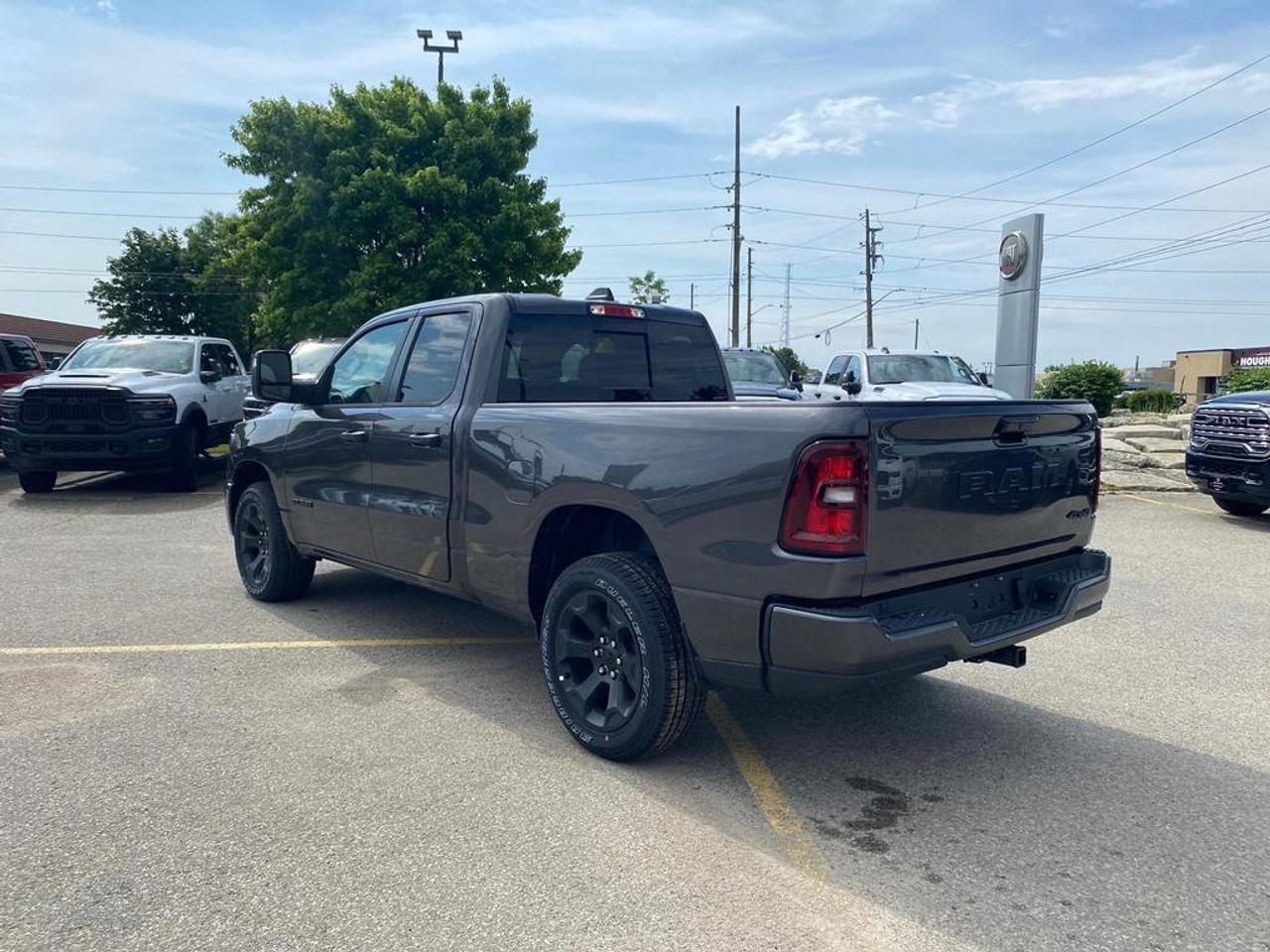 2025 RAM 1500 TRADESMAN Photo