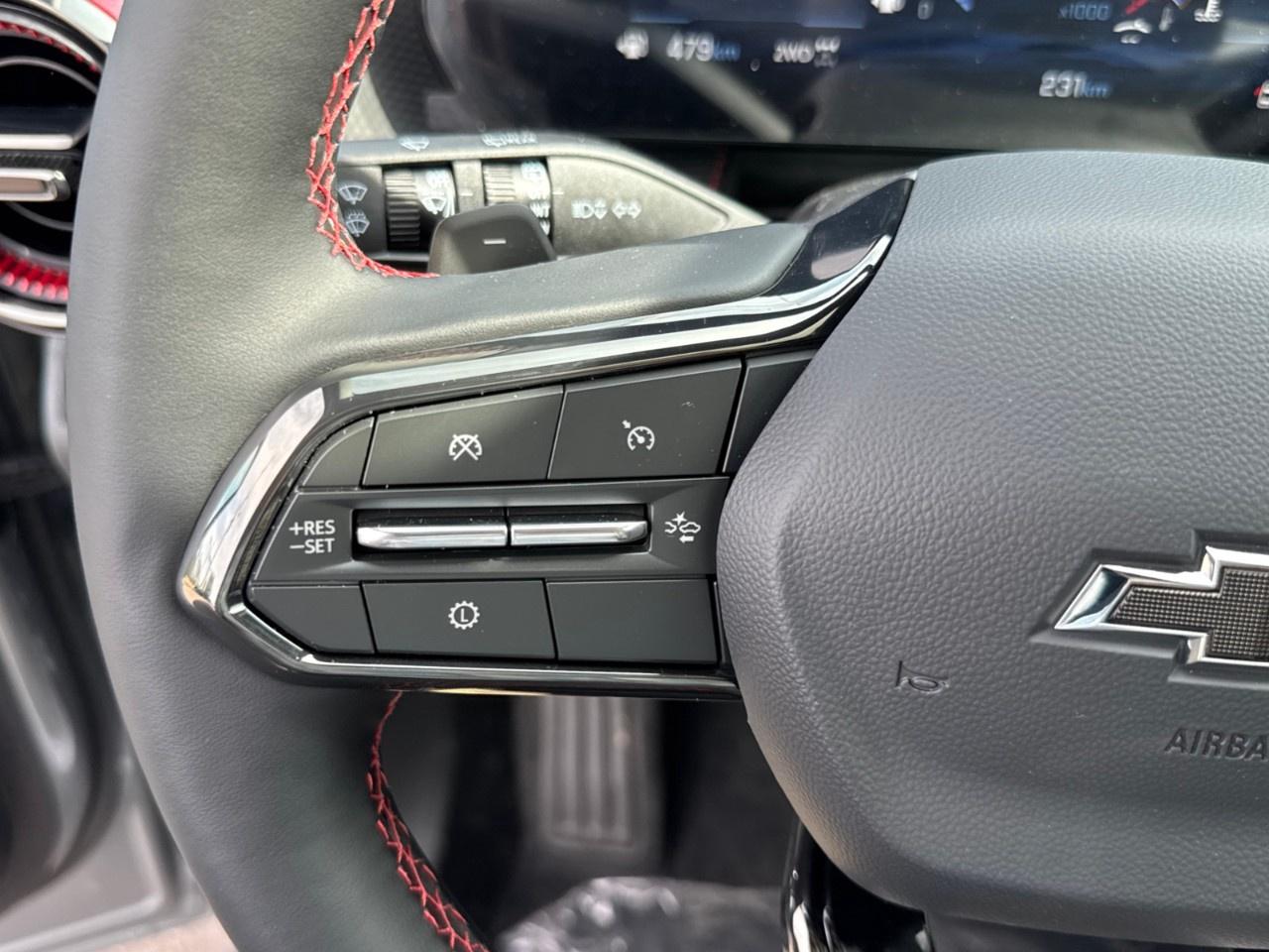 2026 Chevrolet Equinox AWD RS Photo