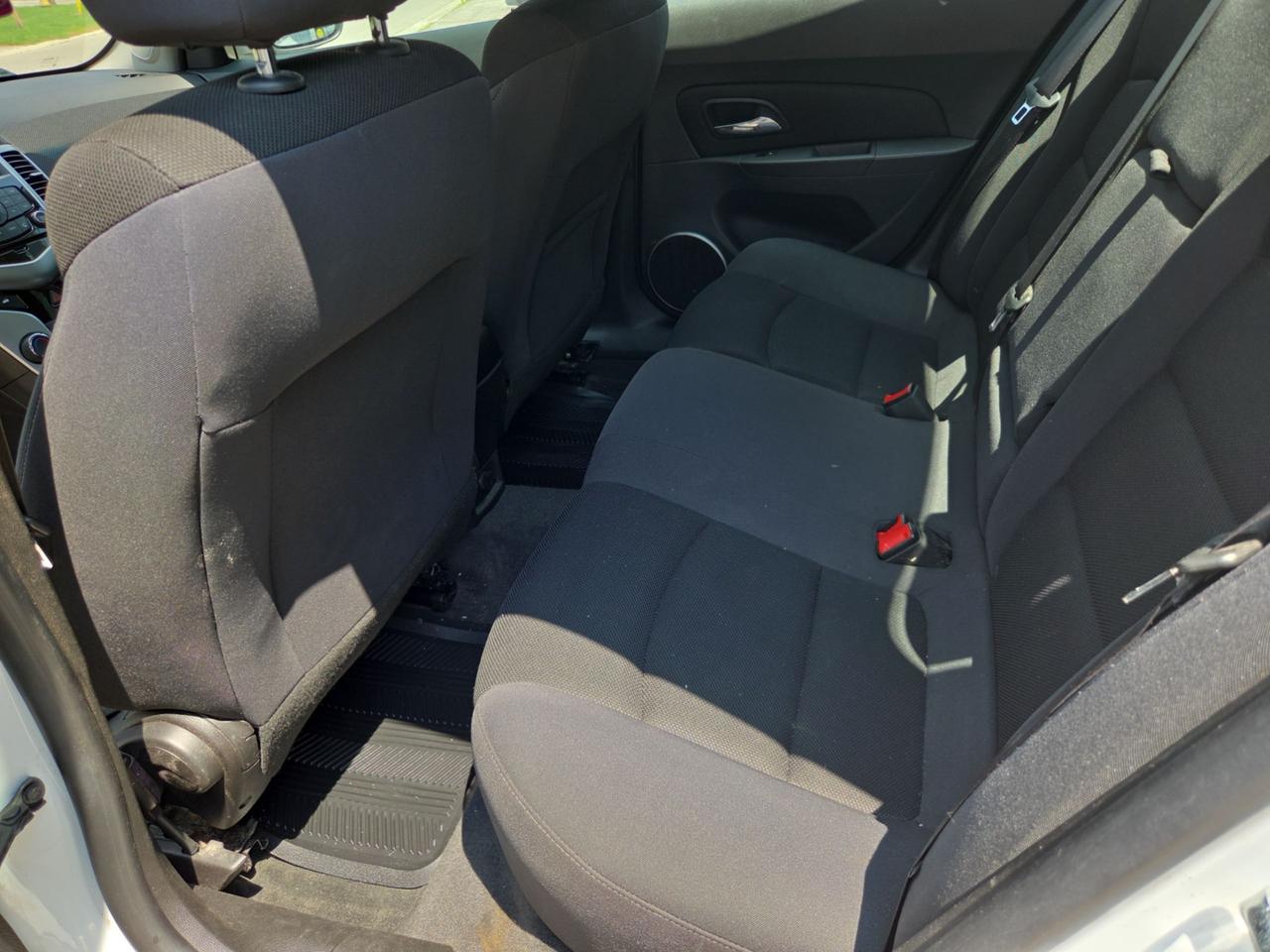 2015 Chevrolet Cruze 1LT Photo