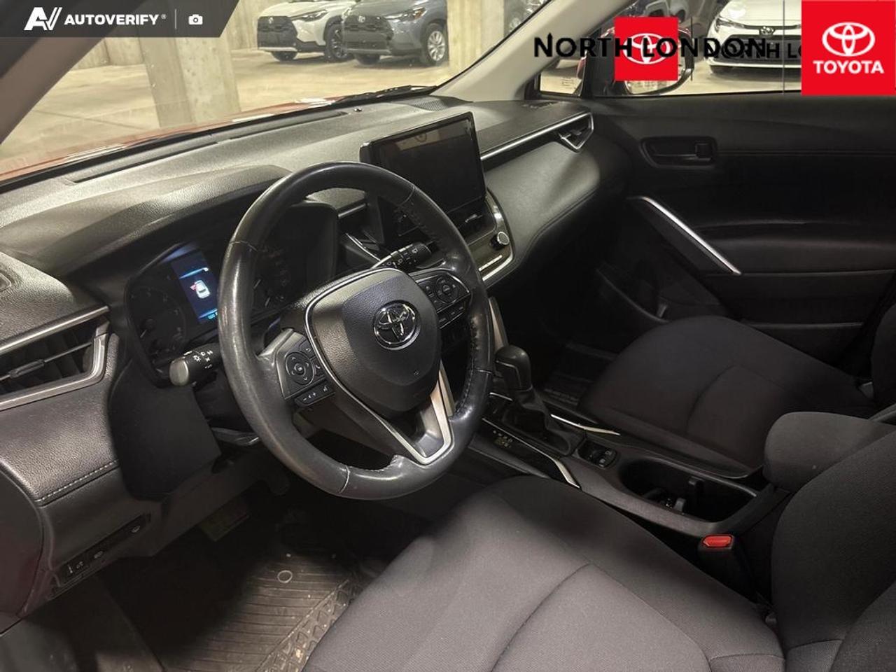 2024 Toyota Corolla Cross LE 4dr All-Wheel Drive Photo