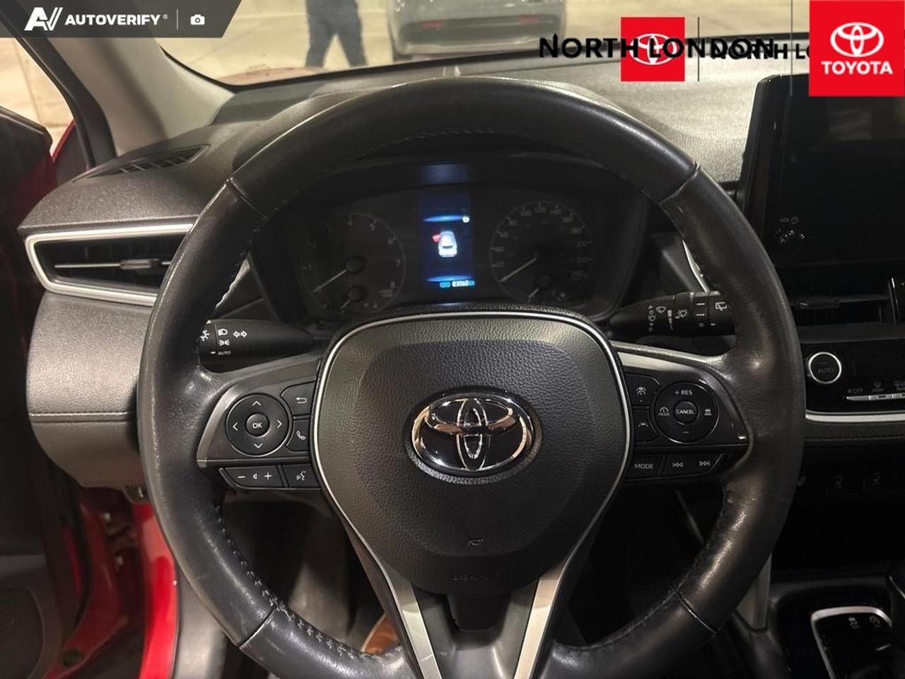 2024 Toyota Corolla Cross LE 4dr All-Wheel Drive Photo