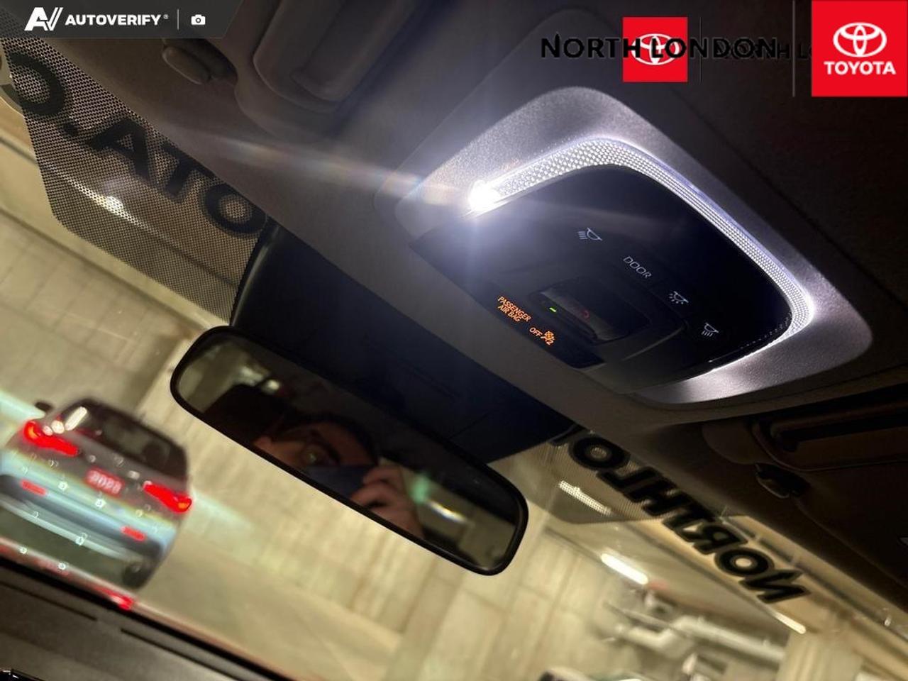 2024 Toyota Corolla Cross LE 4dr All-Wheel Drive Photo