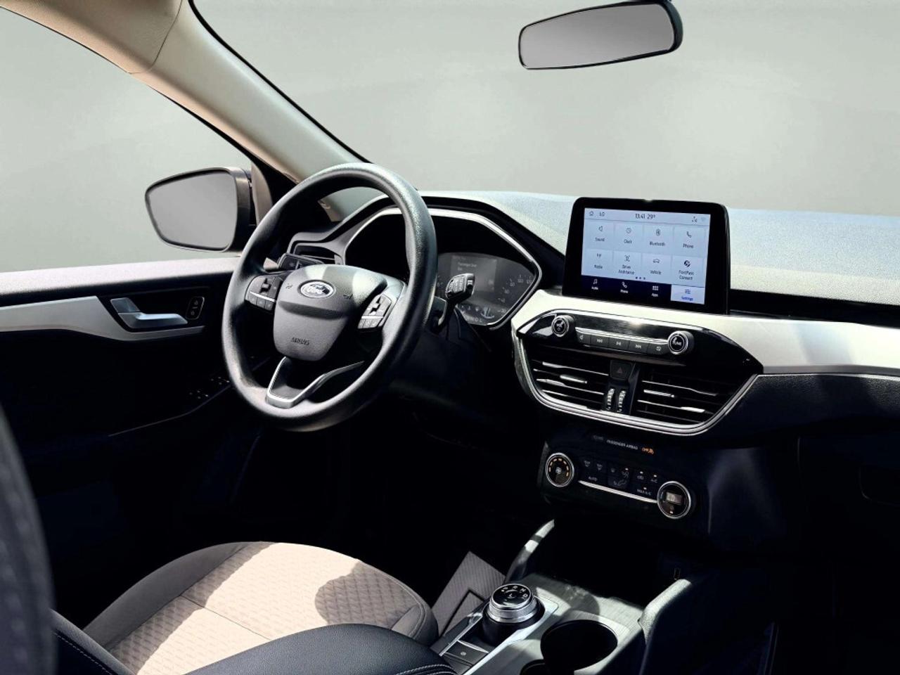 2020 Ford Escape SE  All-Wheel Drive Photo