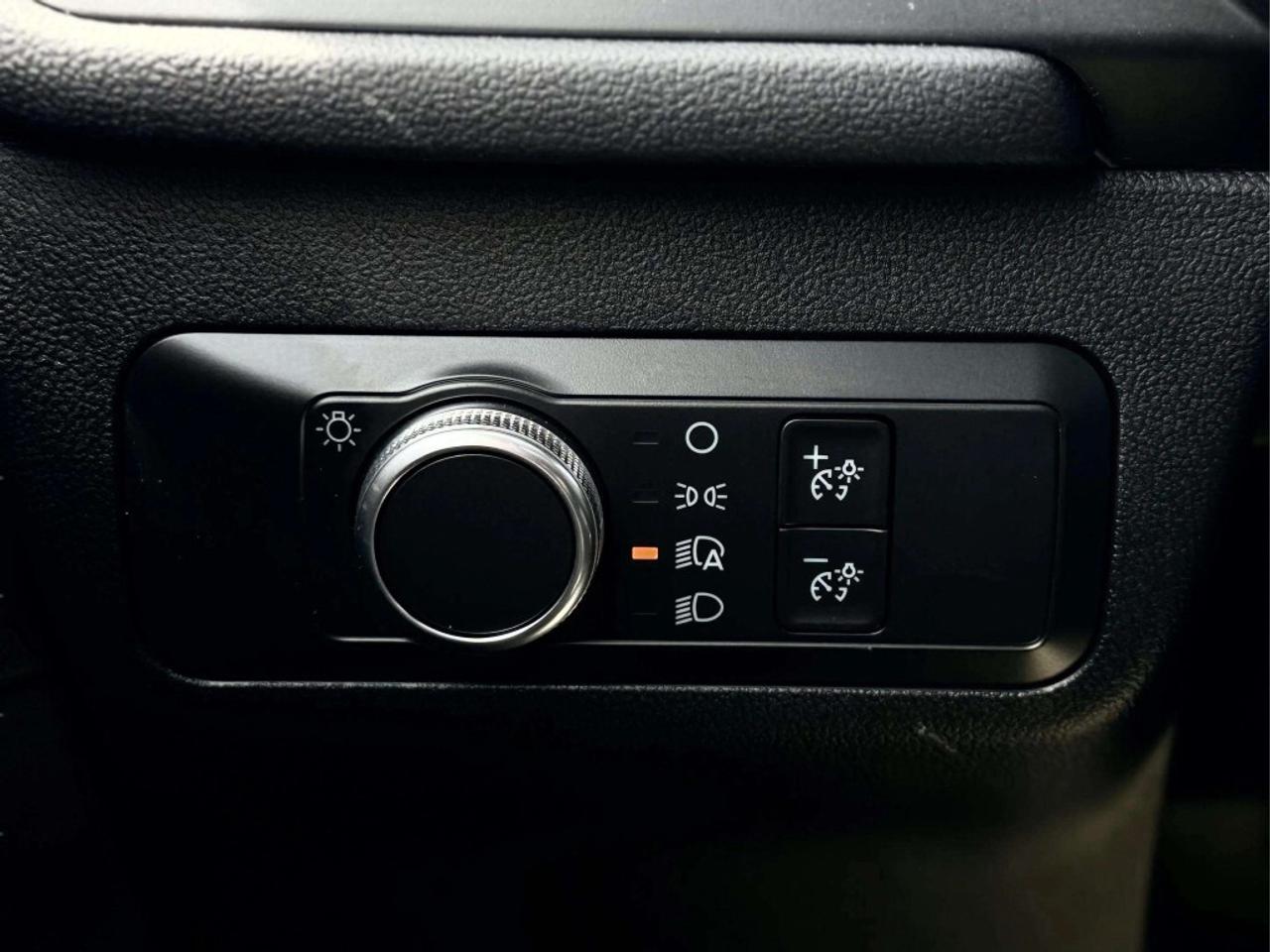 2020 Ford Escape SE  All-Wheel Drive Photo