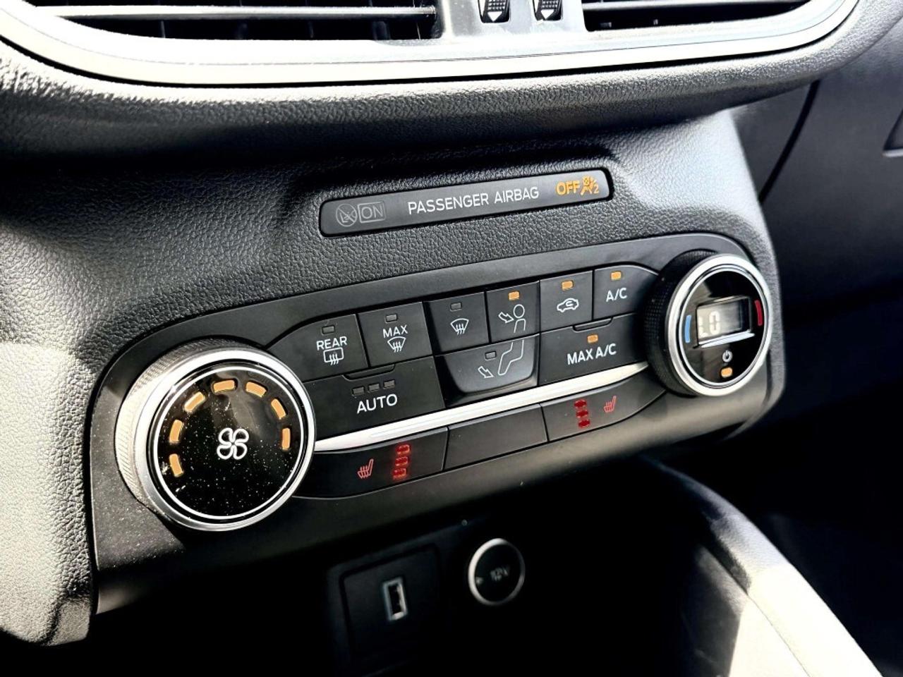 2020 Ford Escape SE  All-Wheel Drive Photo