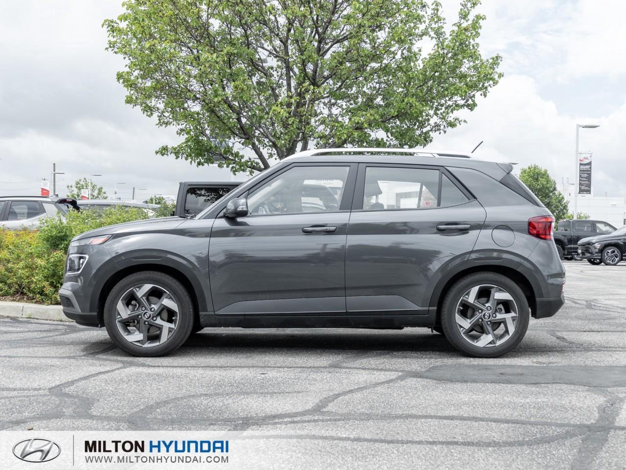 2024 Hyundai Venue Ultimate w/Black Interior 4dr Front-Wheel Drive Photo