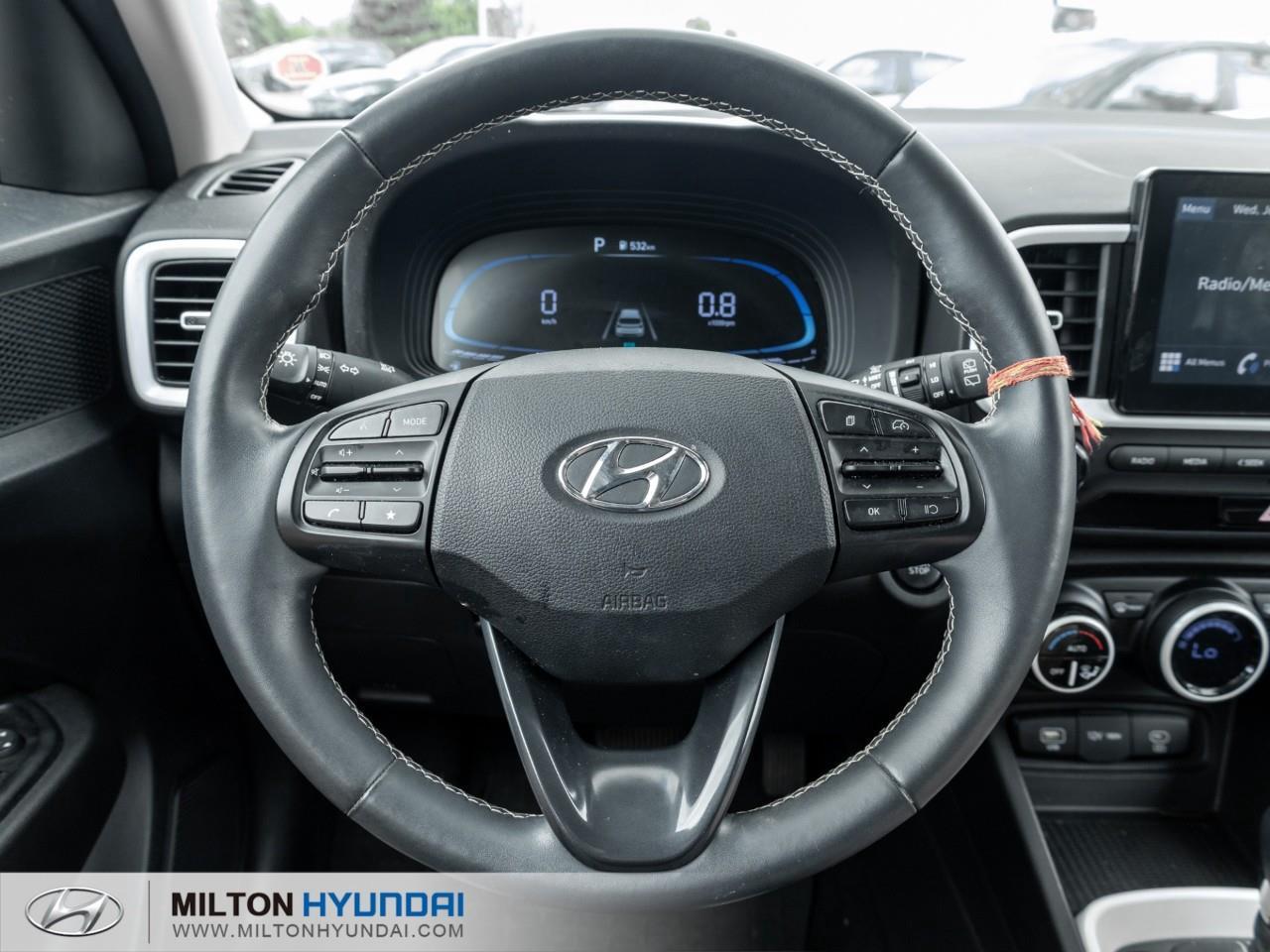 2024 Hyundai Venue Ultimate w/Black Interior 4dr Front-Wheel Drive Photo