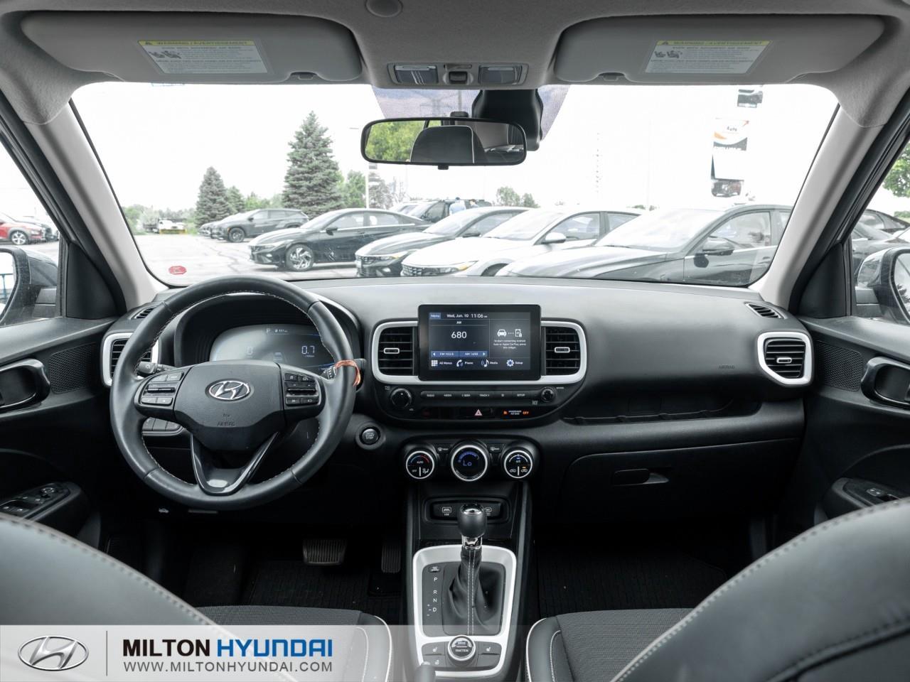 2024 Hyundai Venue Ultimate w/Black Interior 4dr Front-Wheel Drive Photo