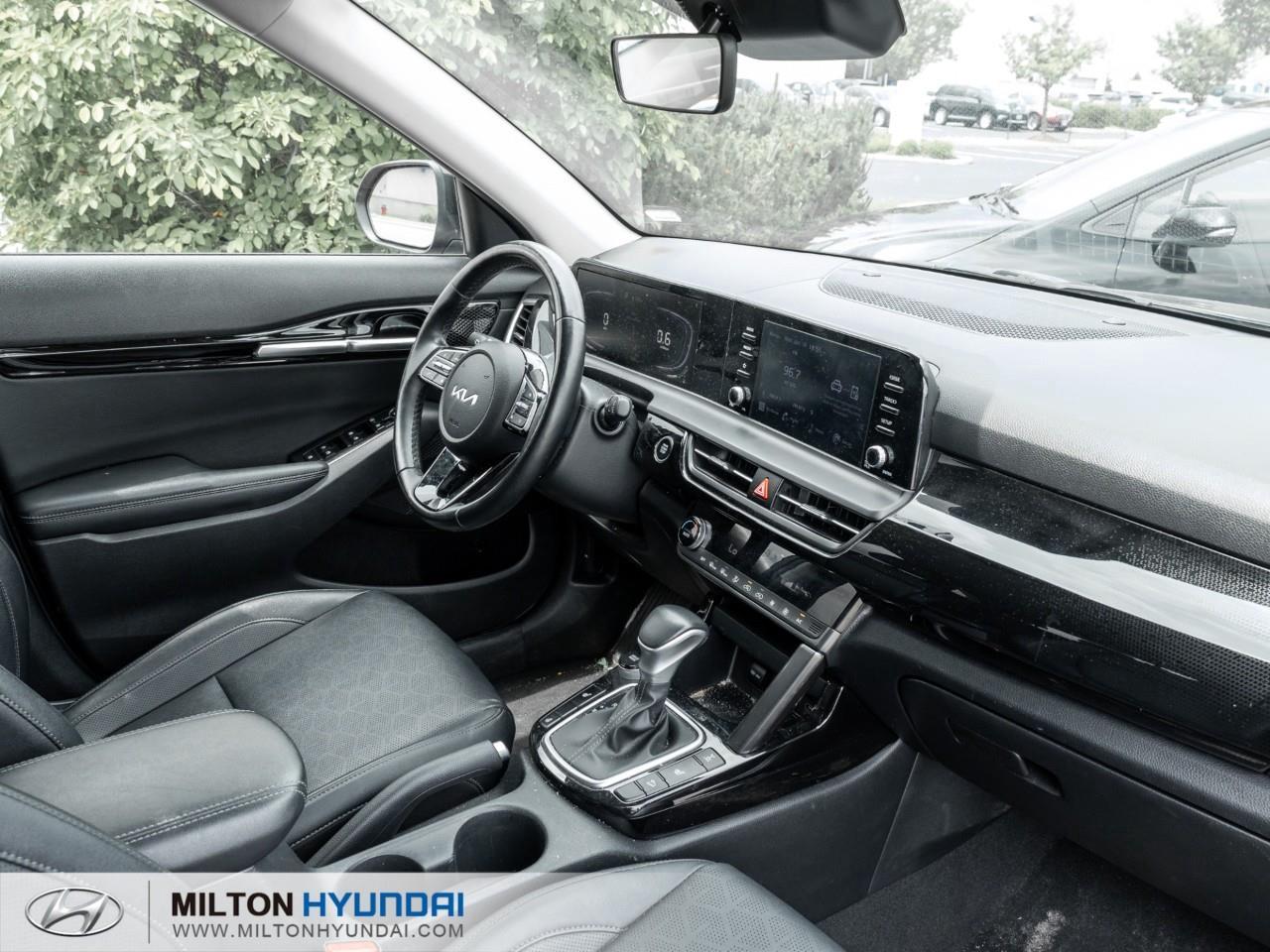 2025 Kia Seltos EX 4dr All-Wheel Drive Photo