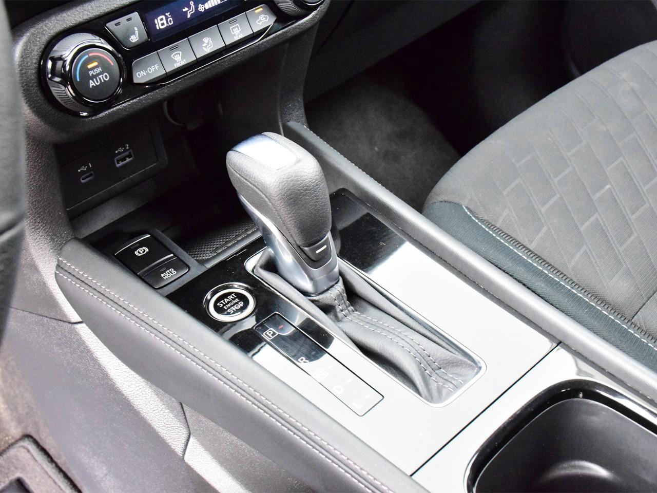 2024 Nissan Kicks SV 4dr Front-Wheel Drive Photo