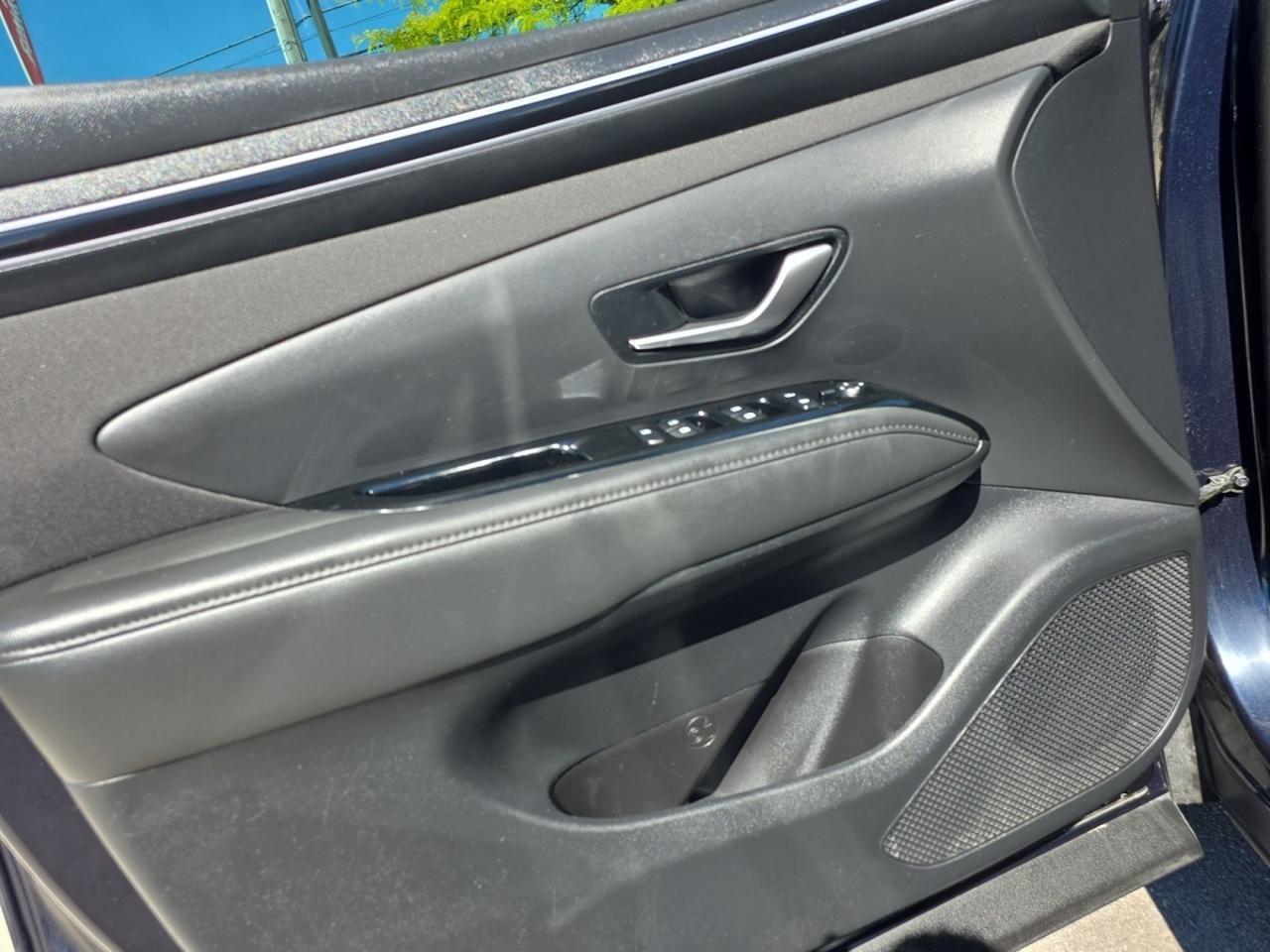 2024 Hyundai Tucson Trend AWD * NO ACCIDENTS / LOW KM / 1 OWNER / CARP Photo