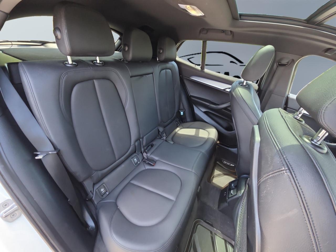 2019 BMW X2 XDrive28i * LOW KM / NAVIGATION / CAMERA / PANORAM Photo