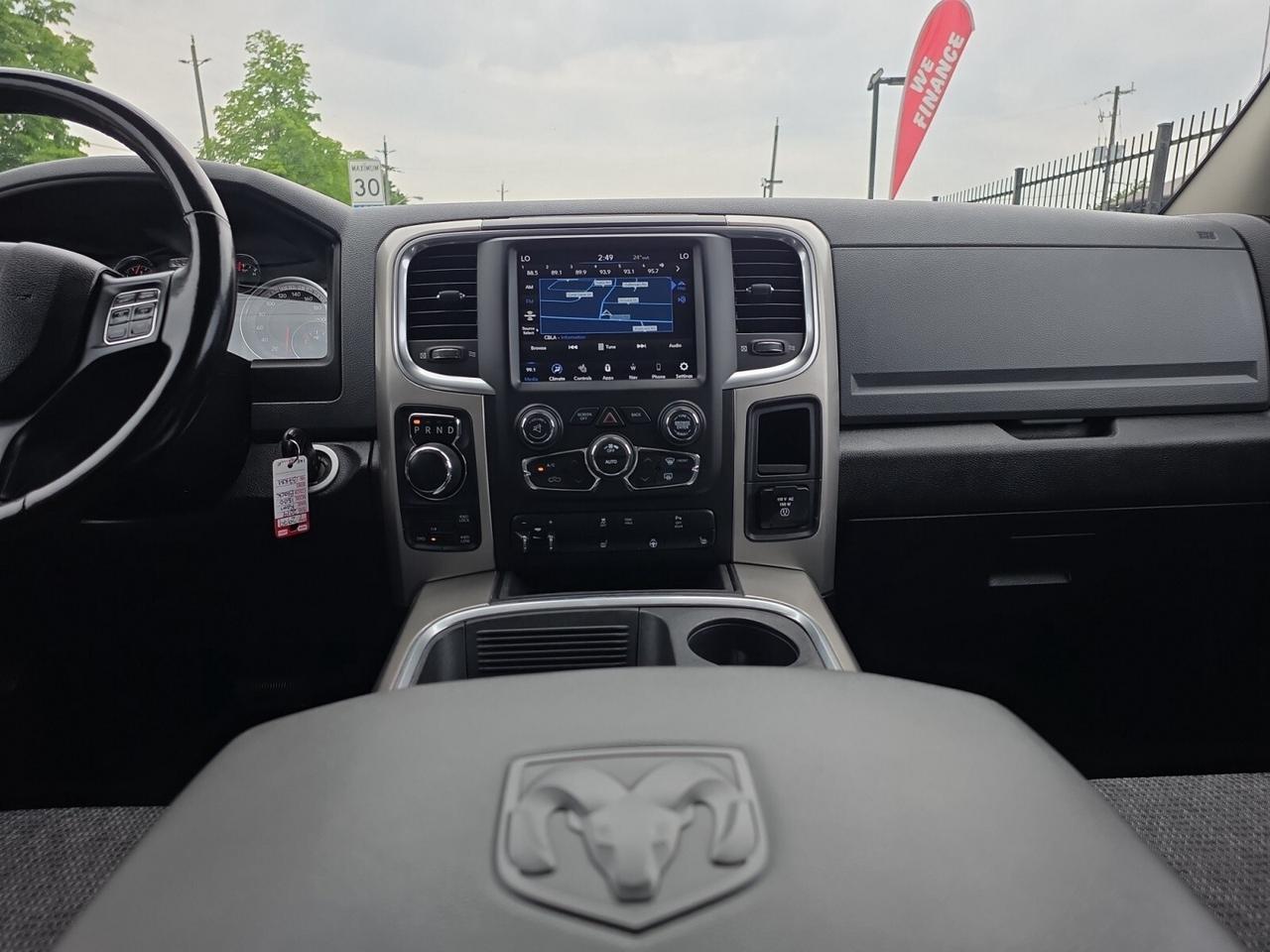 2019 RAM 1500 Classic Warlock 4x4 Crew Cab 5'7 Box * NO ACCIDENTS / CARP Photo