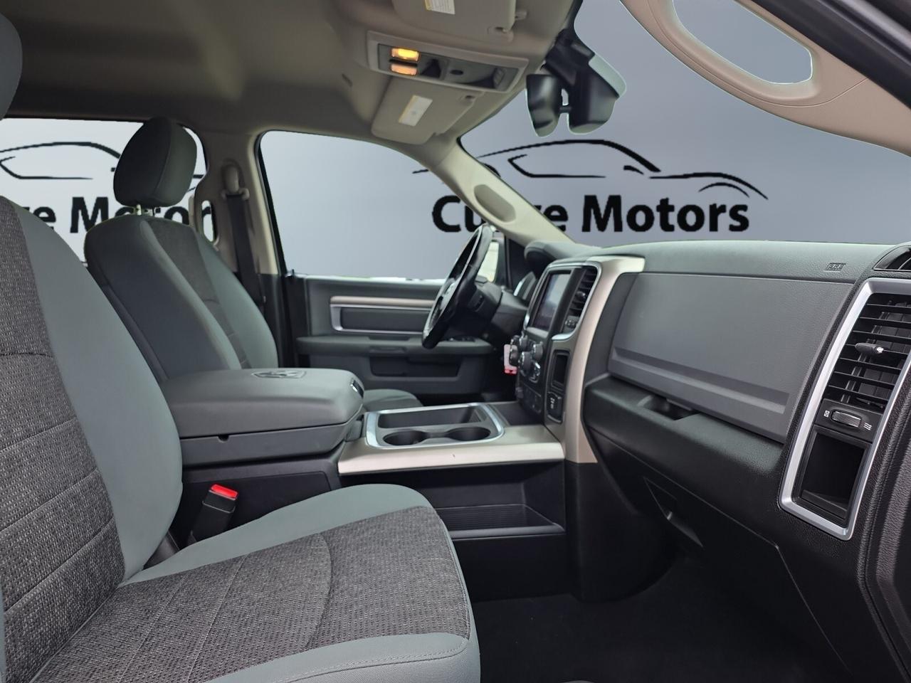 2019 RAM 1500 Classic Warlock 4x4 Crew Cab 5'7 Box * NO ACCIDENTS / CARP Photo
