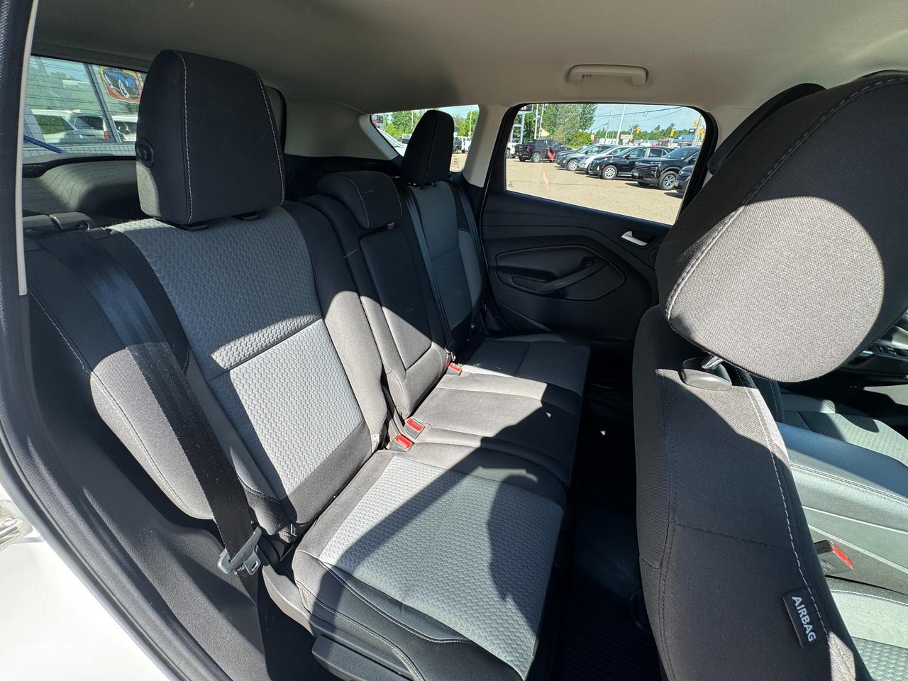 2017 Ford Escape SE 4dr 4x4 Photo