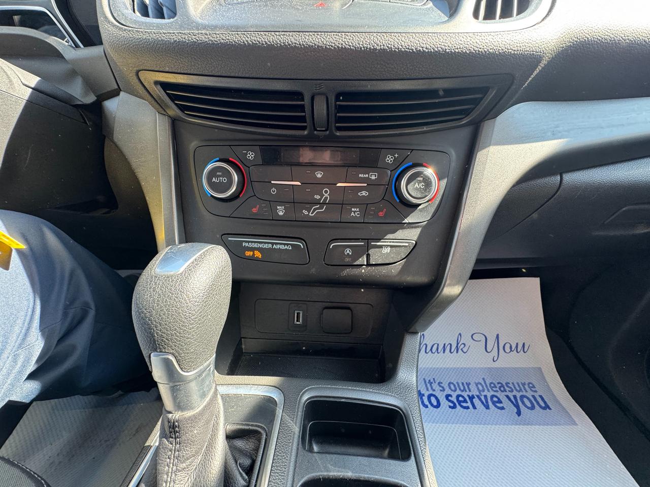 2017 Ford Escape SE 4dr 4x4 Photo