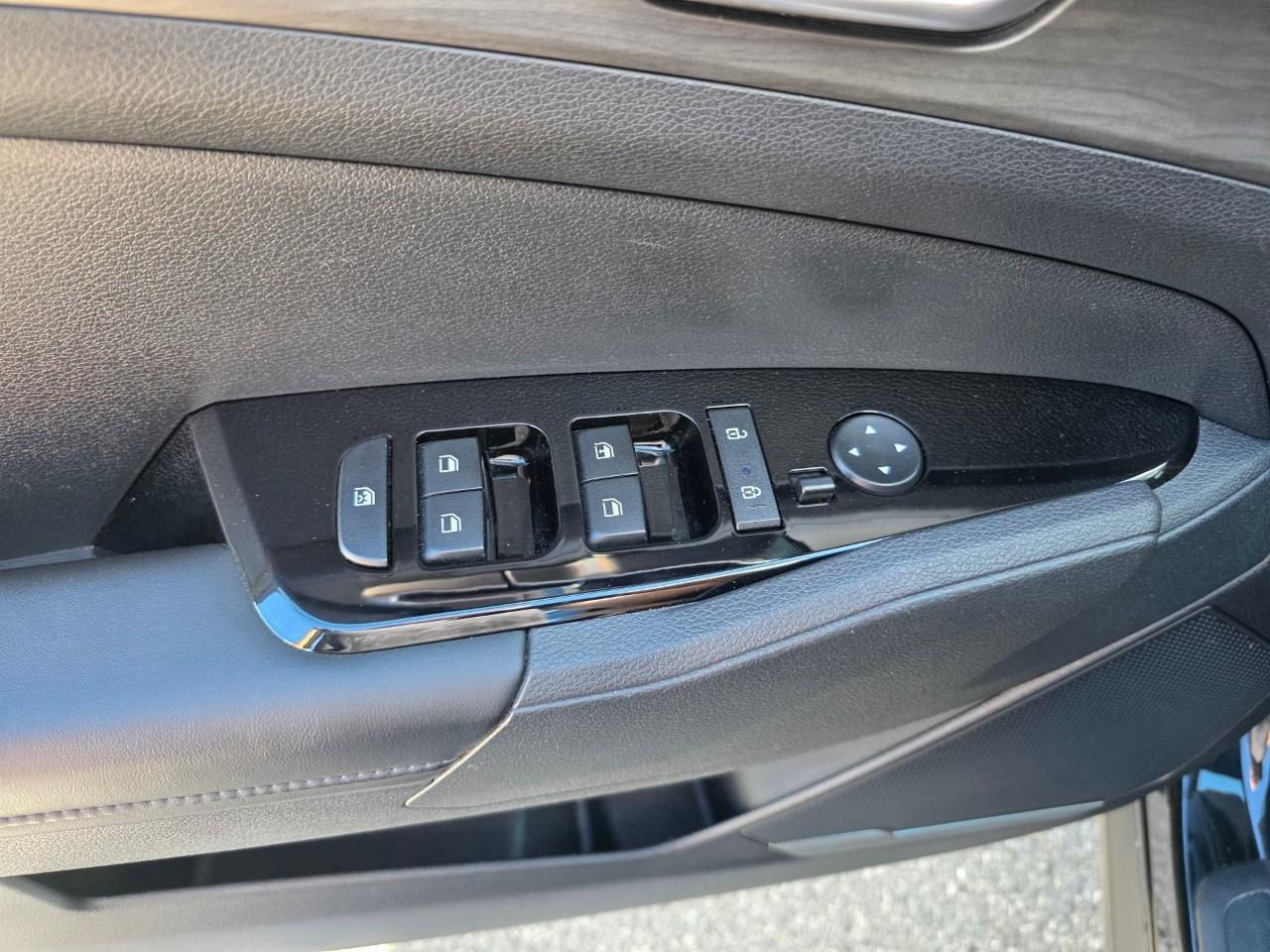 2025 Kia Sportage X-Line 4dr All-Wheel Drive Photo