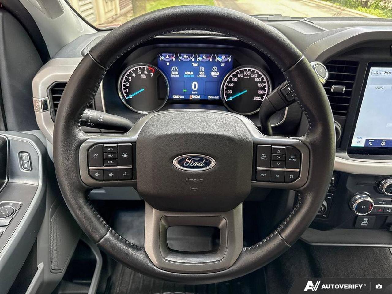 2022 Ford F-150 XLT   302A   HYBRID   TAILGATE STEP Photo