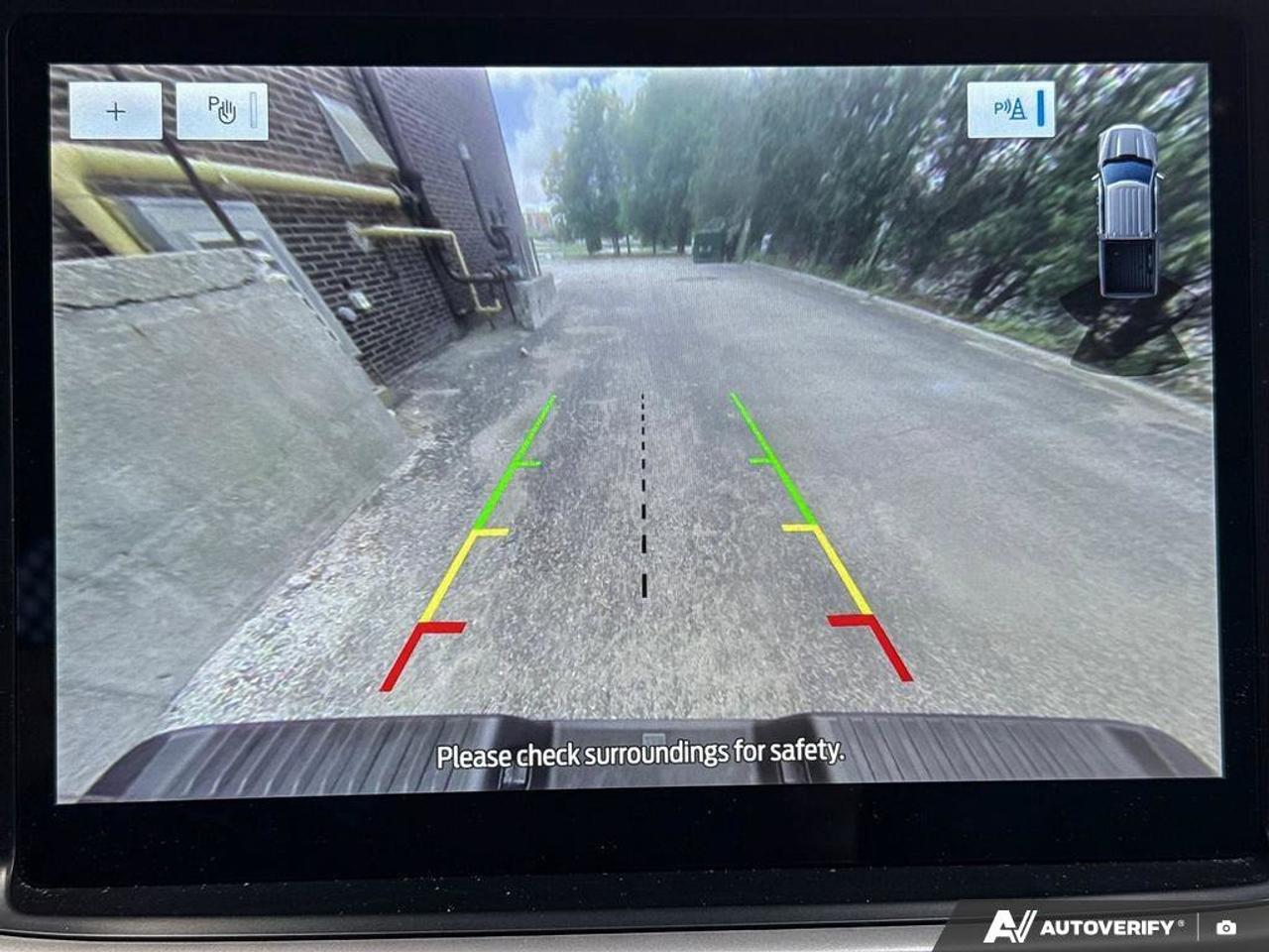 2022 Ford F-150 XLT   302A   HYBRID   TAILGATE STEP Photo