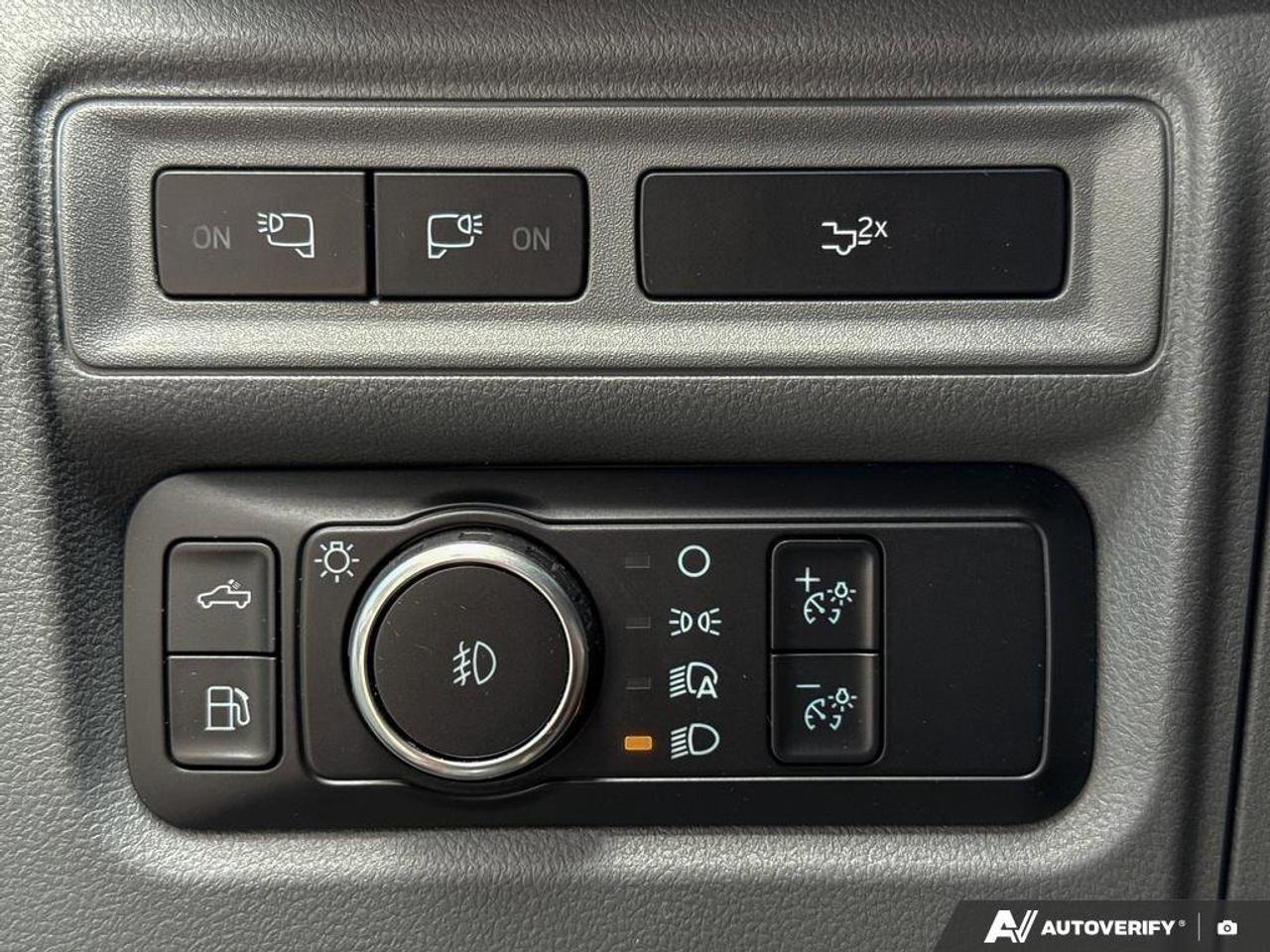2022 Ford F-150 XLT   302A   HYBRID   TAILGATE STEP Photo