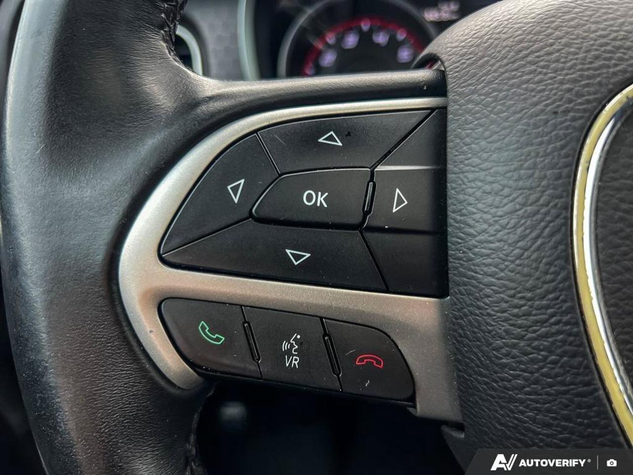 2016 Dodge Charger SXT   MOONROOF   3.6L V6   HTD FRNT SEATS Photo