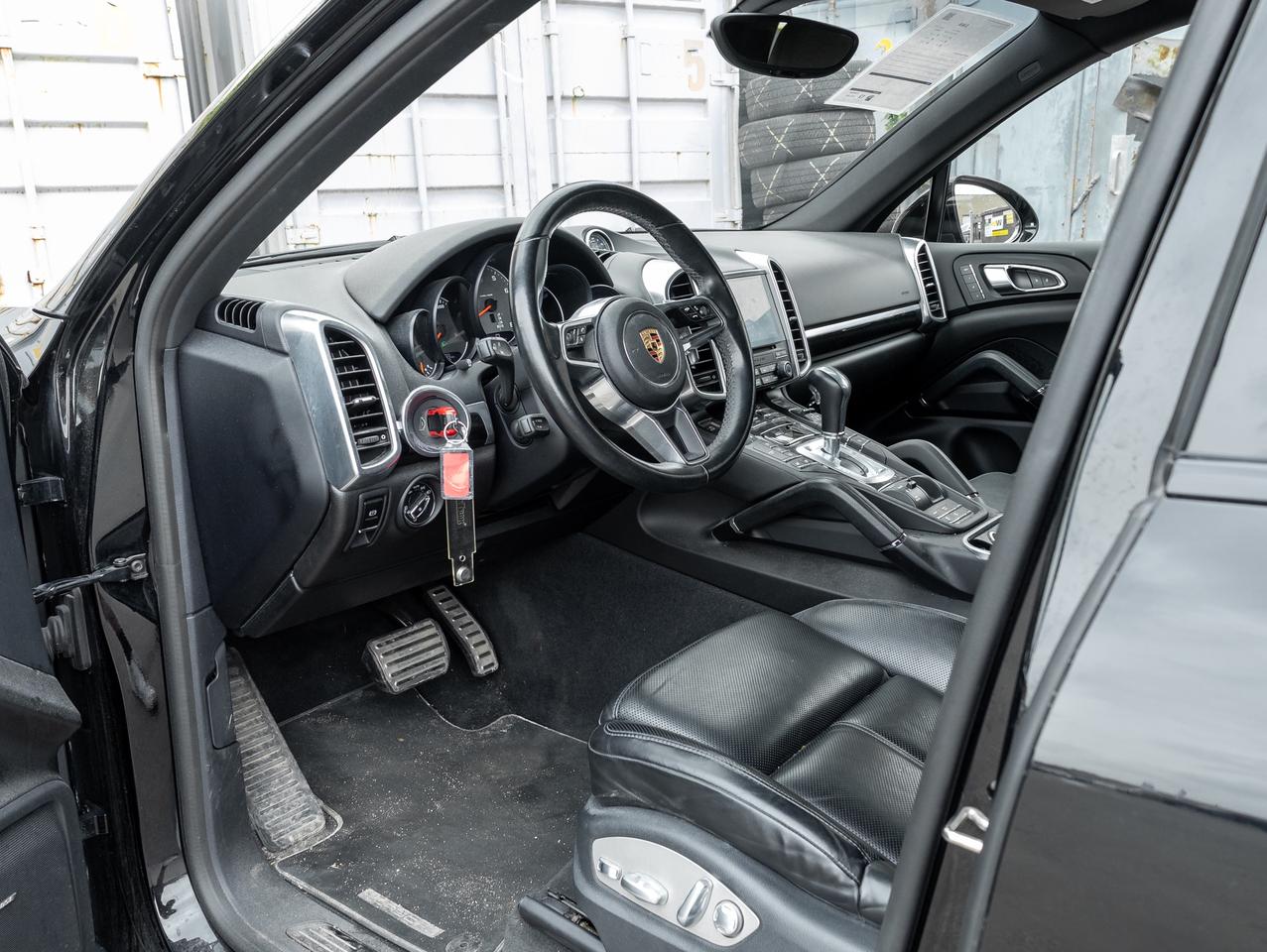 2018 Porsche Cayenne S AWD Photo