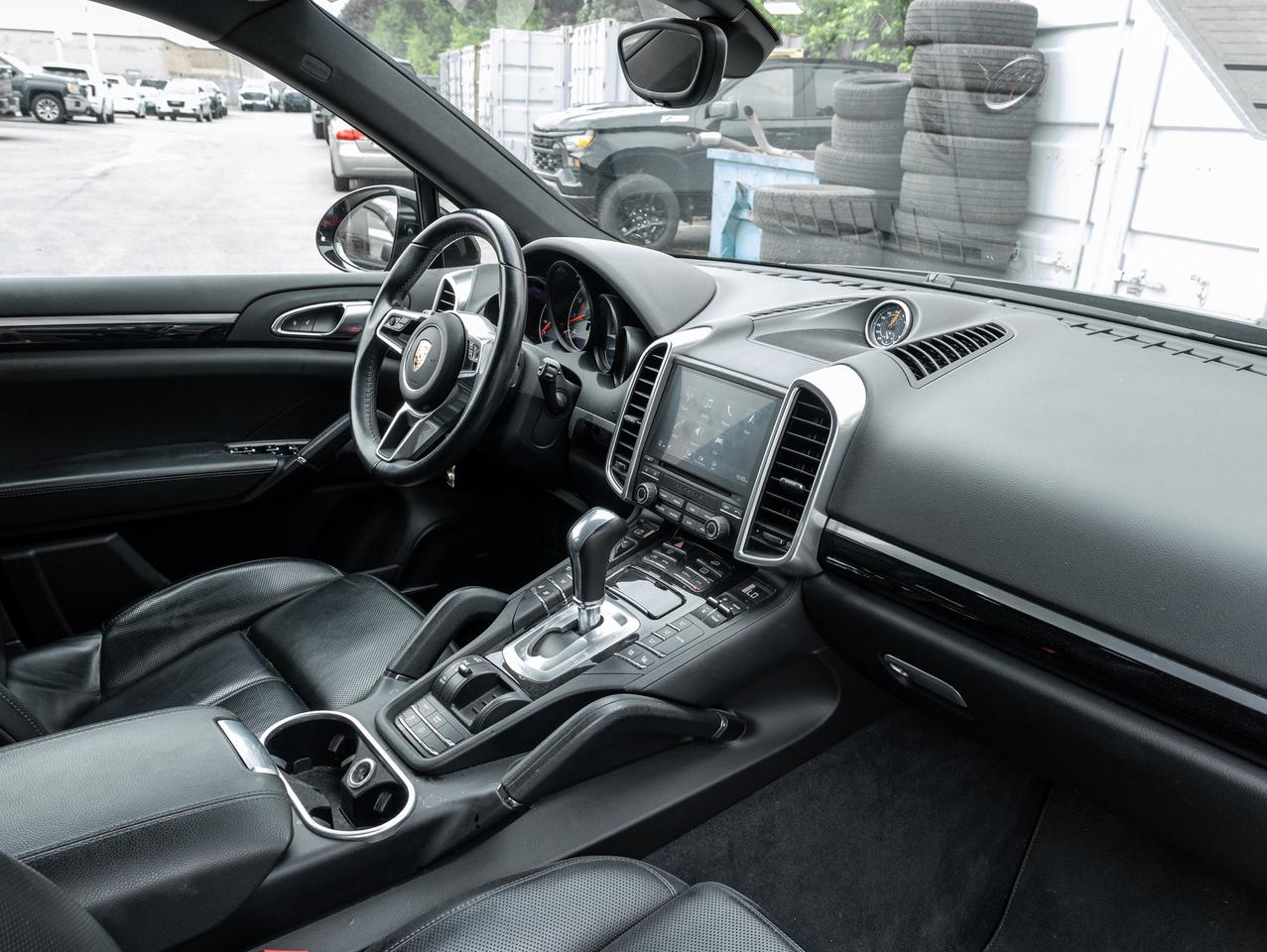 2018 Porsche Cayenne S AWD Photo