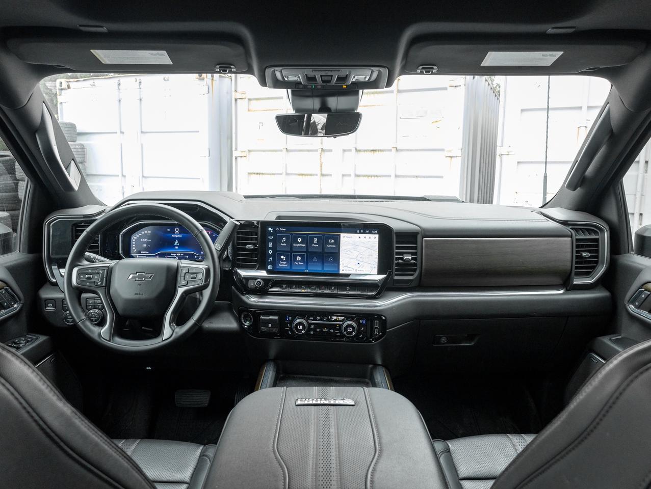 2024 Chevrolet SILVERADO 2500HD Diesel 4x4   Midnight Edition   Technology Package Photo