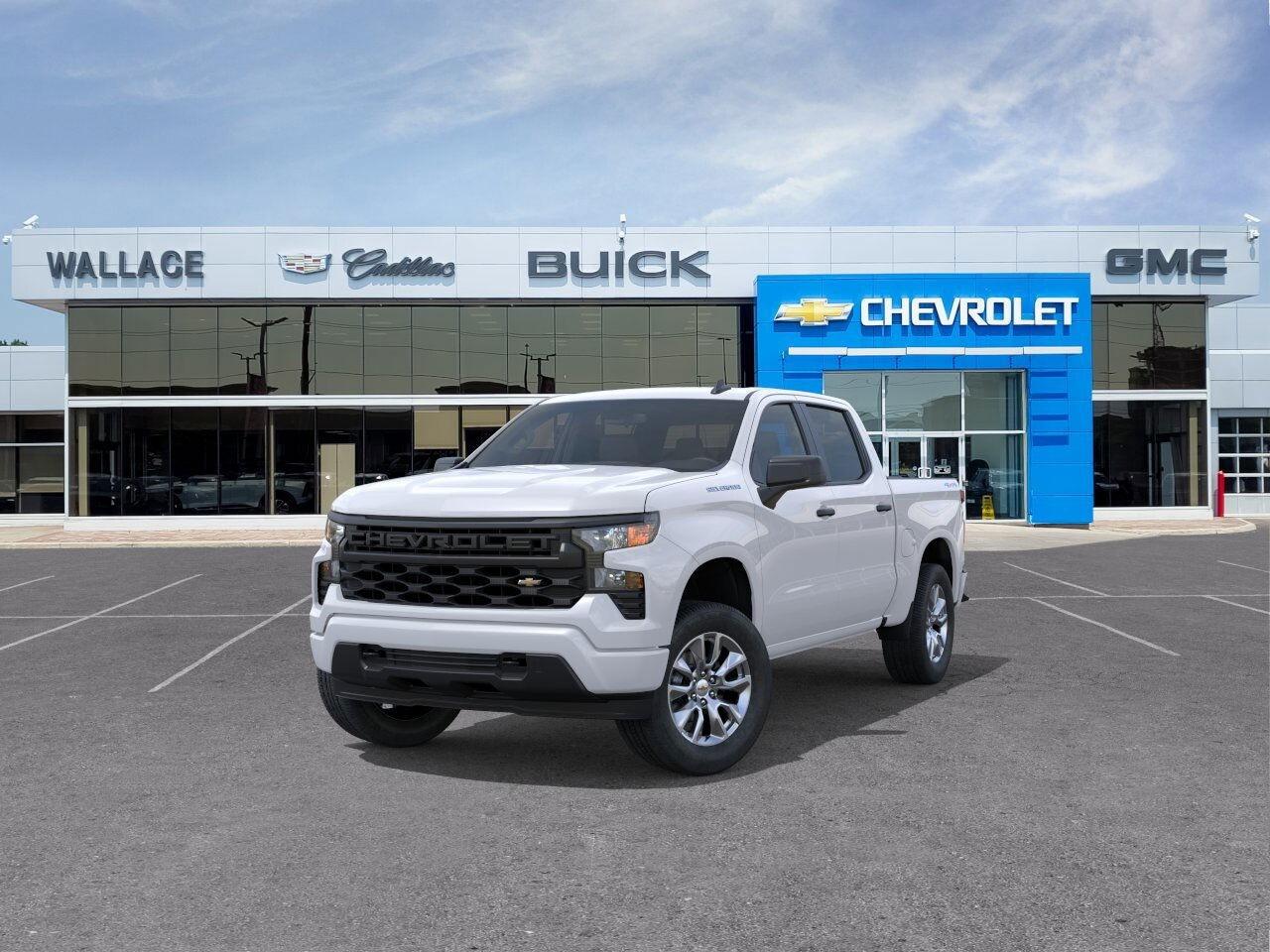 2026 Chevrolet Silverado 1500 4WD Crew Cab 147  Custom Courtesy Vehicle Photo0